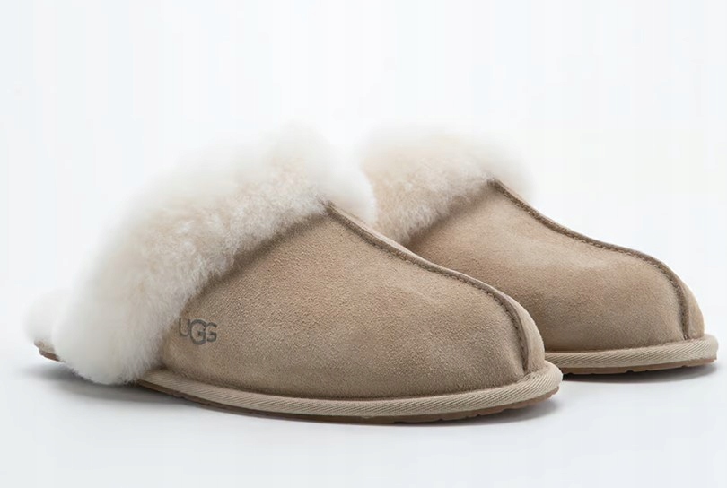 Ugg Dámské Pantofle S Béžovým Logem 37 6DA