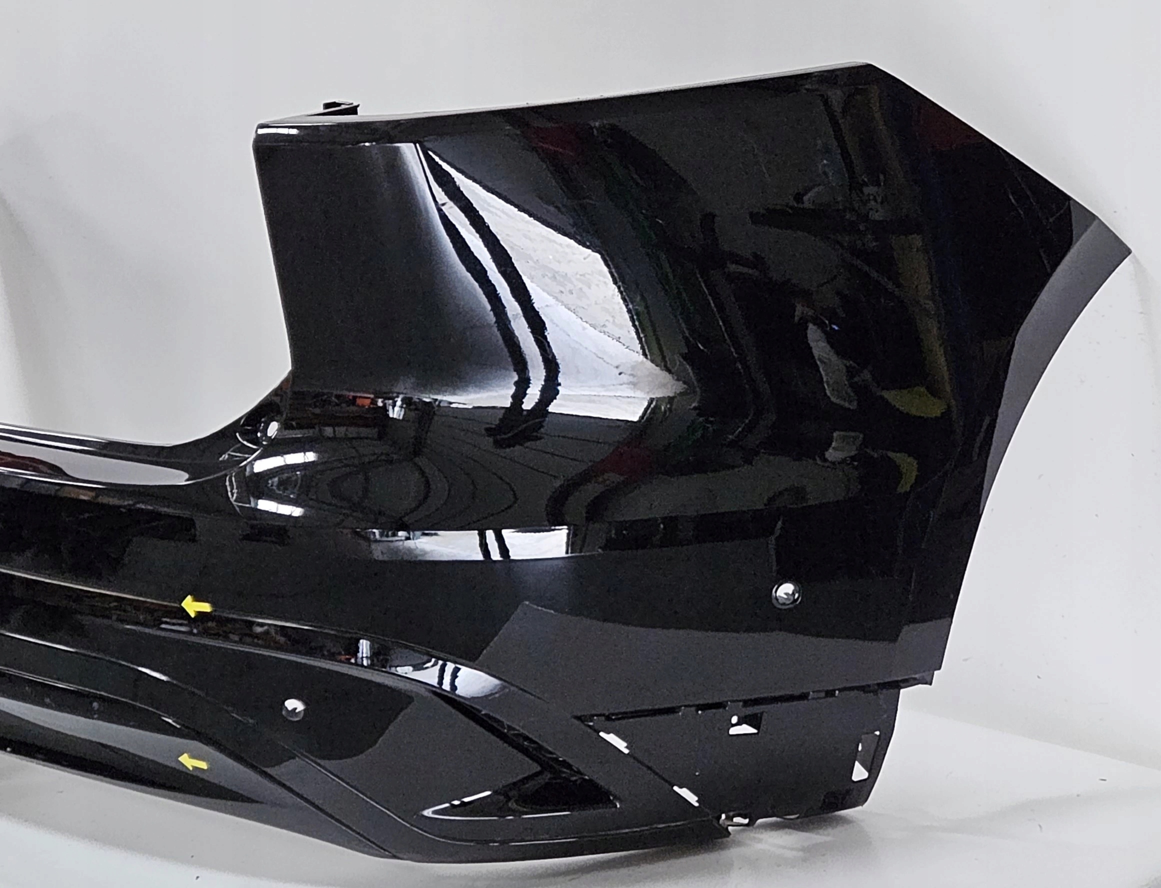 bumper rear part JAGUAR F-PACE X761 LIFT R-DYNAMIC 6PDC