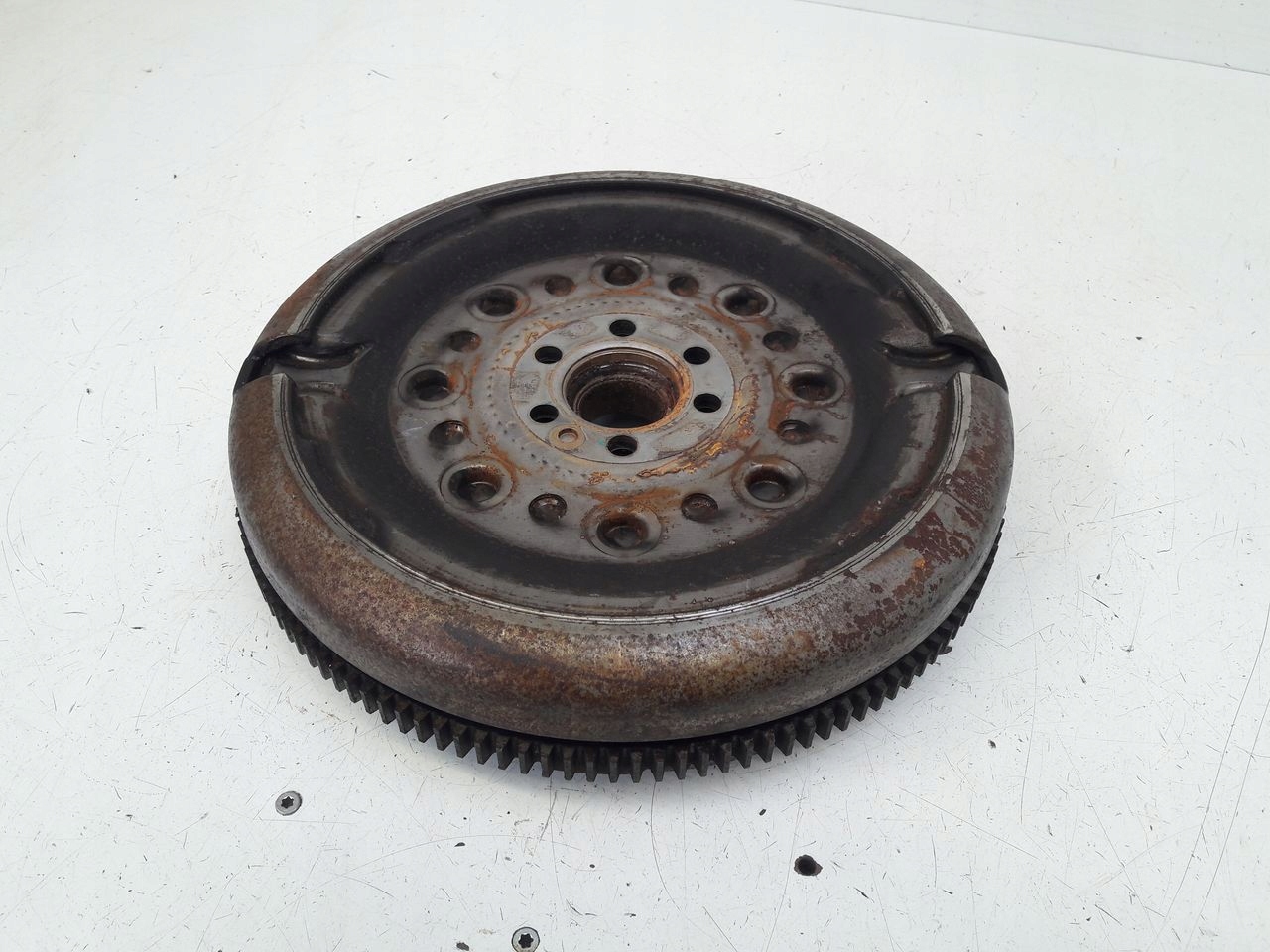 wheel flywheel Audi A1 8X 1,4 TFSI