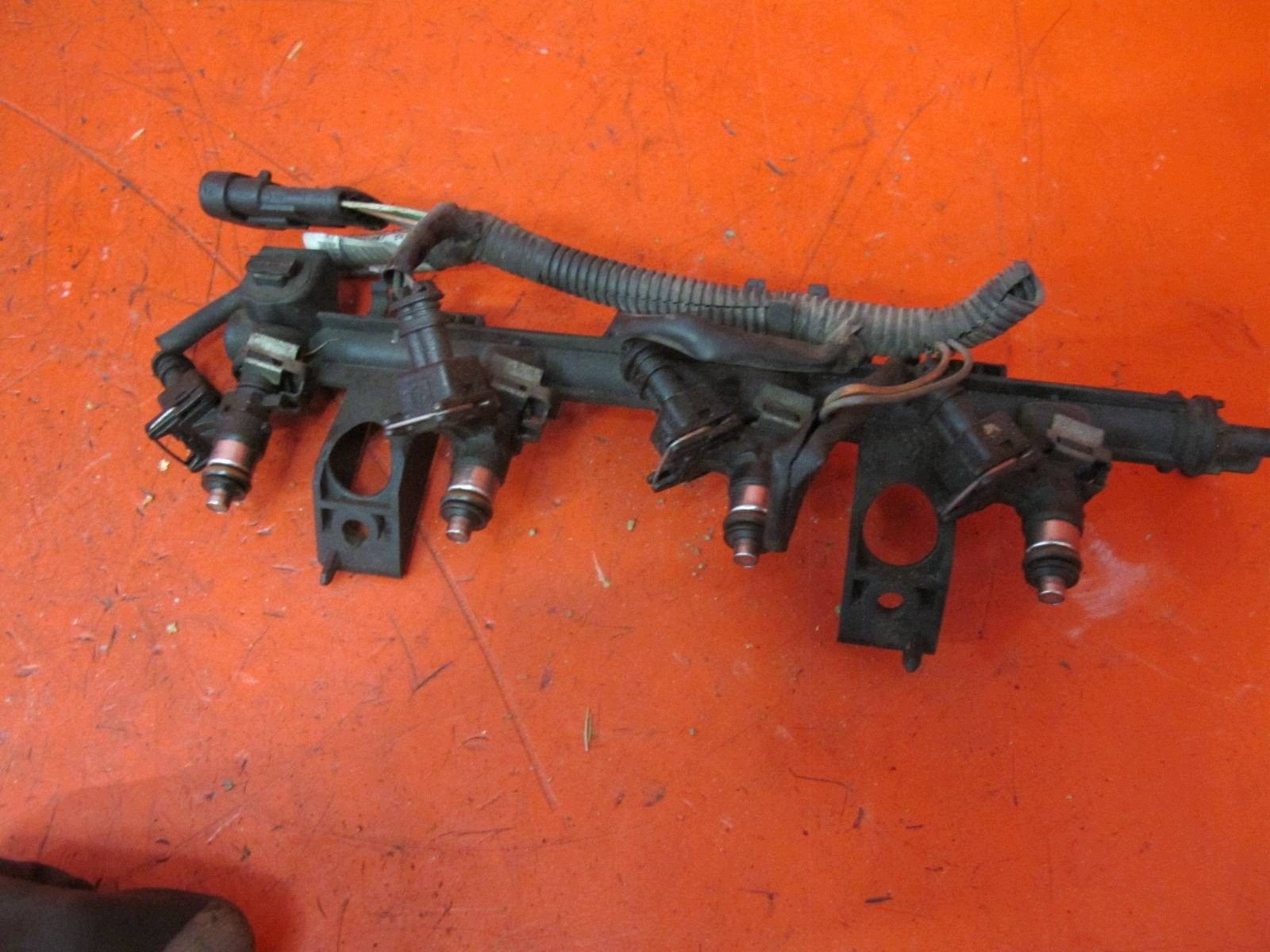 RENAULT CLIO 3 III 05- 1.2 16V D4F740 MODUS kraftstoffverteiler einspritzleiste einspritzdüse