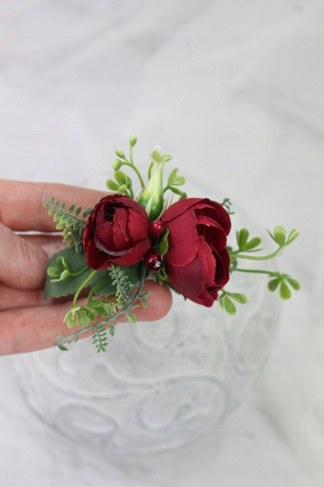 Przypinka butonierka ślubna pełnik BORDO modna Kolor dominujący inny