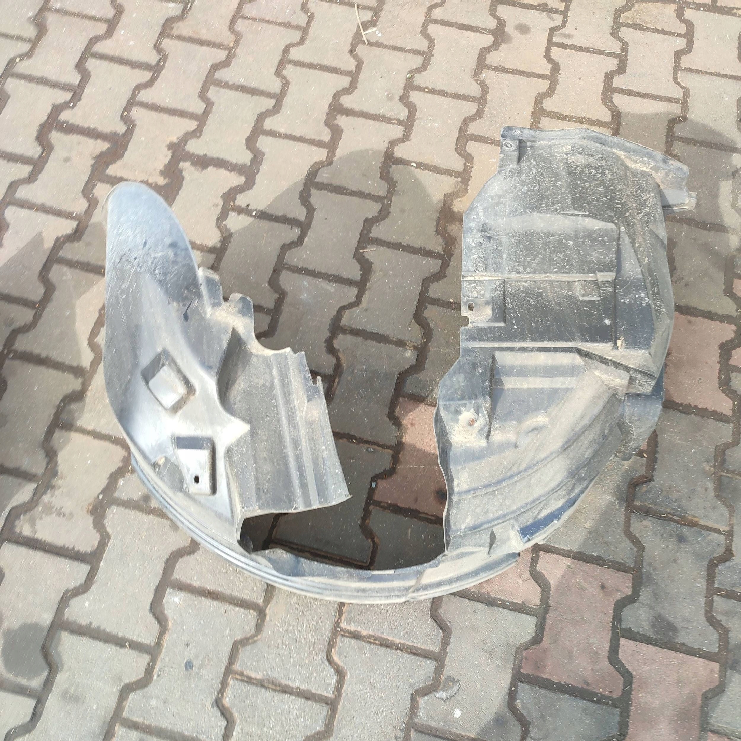 mudguard front front side right Fiat 500X 18072109