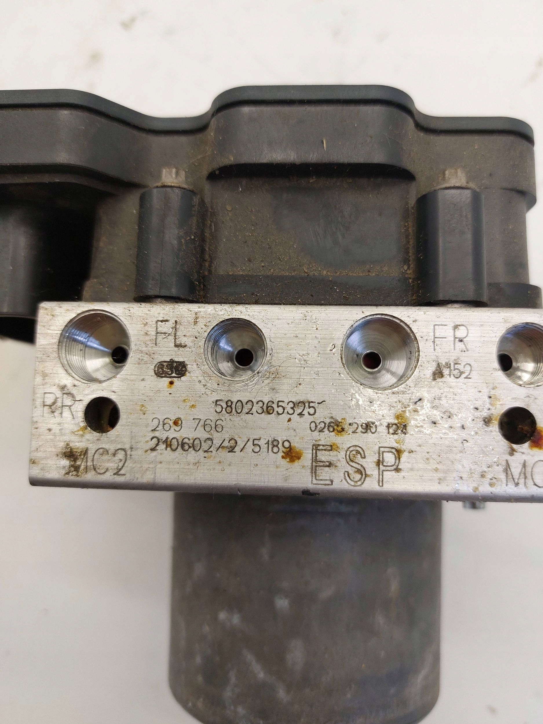 IVECO DAILY VI 6 2023r control unit pump ABS 5802365325 0265290124