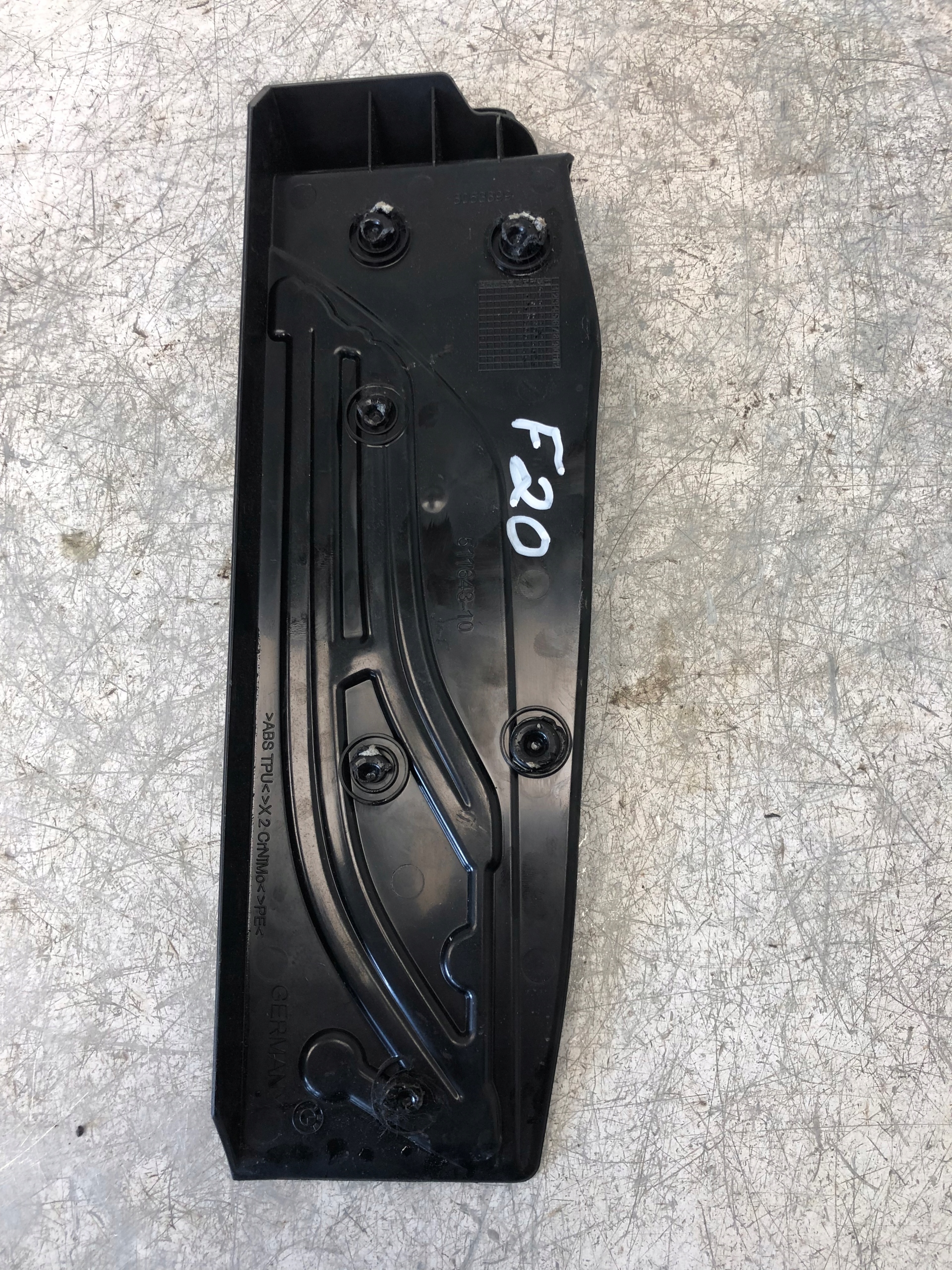 stand holder BMW F20 m-packet 8053899