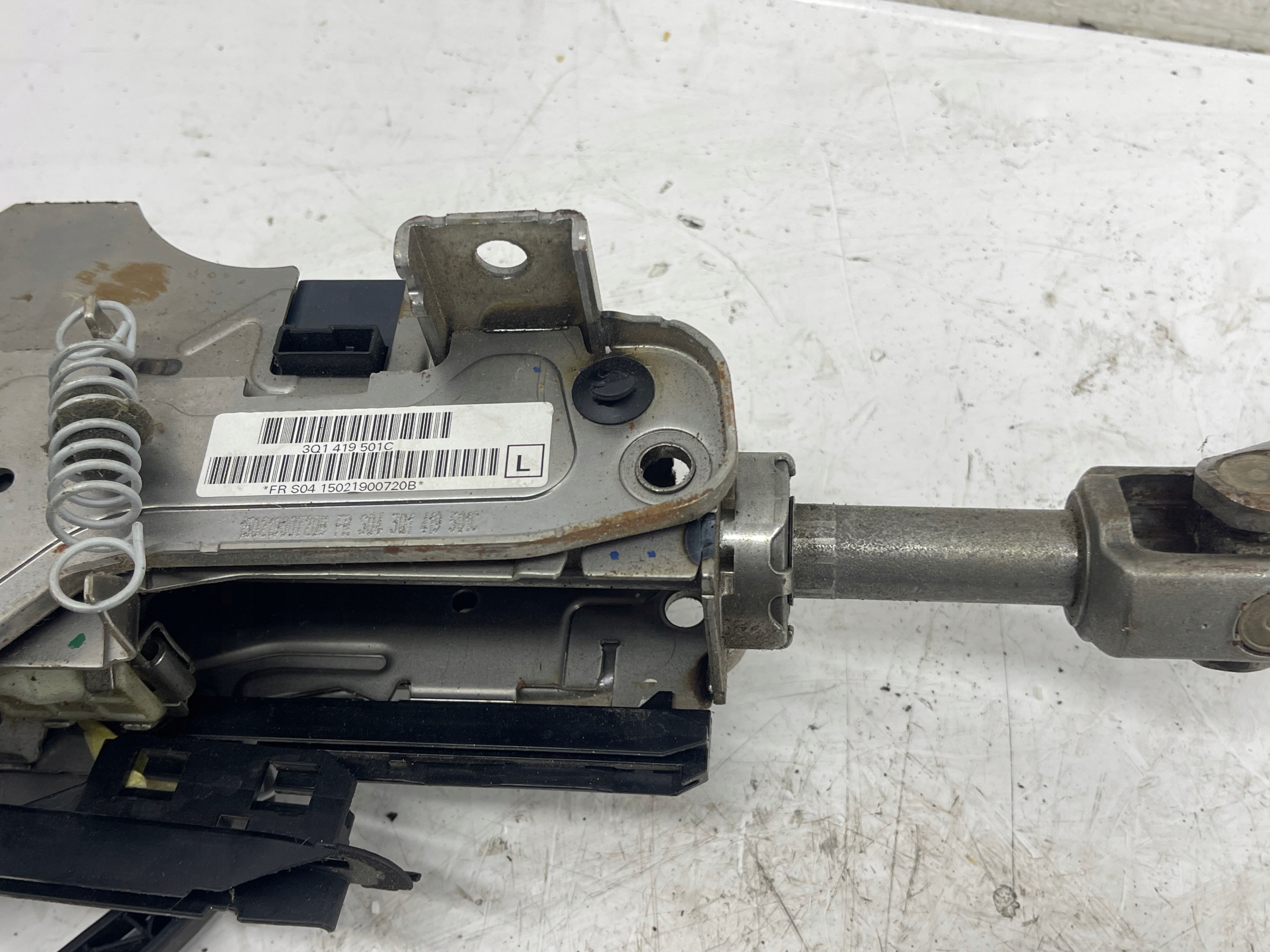 steering wheel rod VW PASSAT B8 3Q1419501C EUROPA