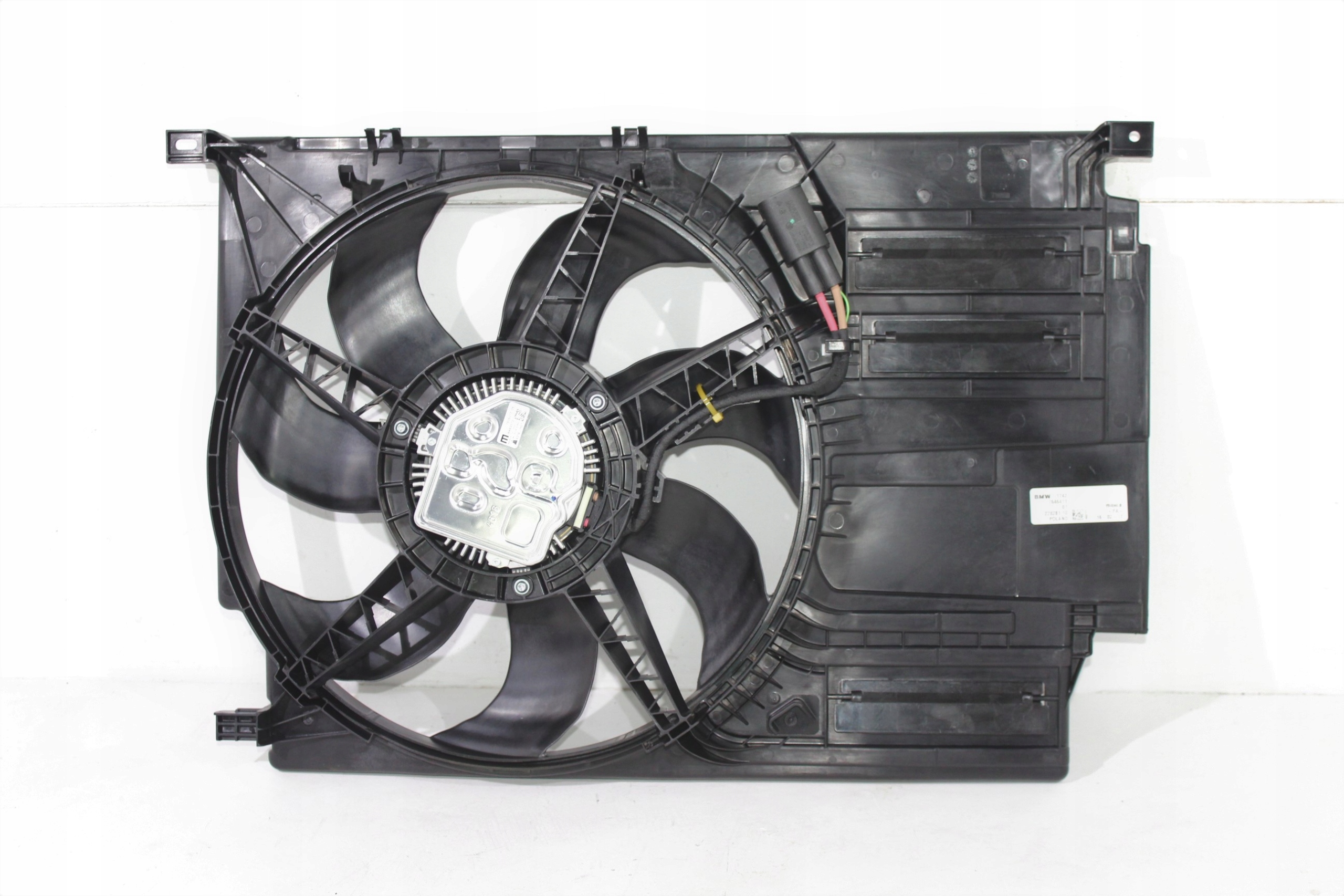 17427646411 - BMW F45 225xe MINI F60 ALL 4 ВЕНЕТИЛАТОР радиатора