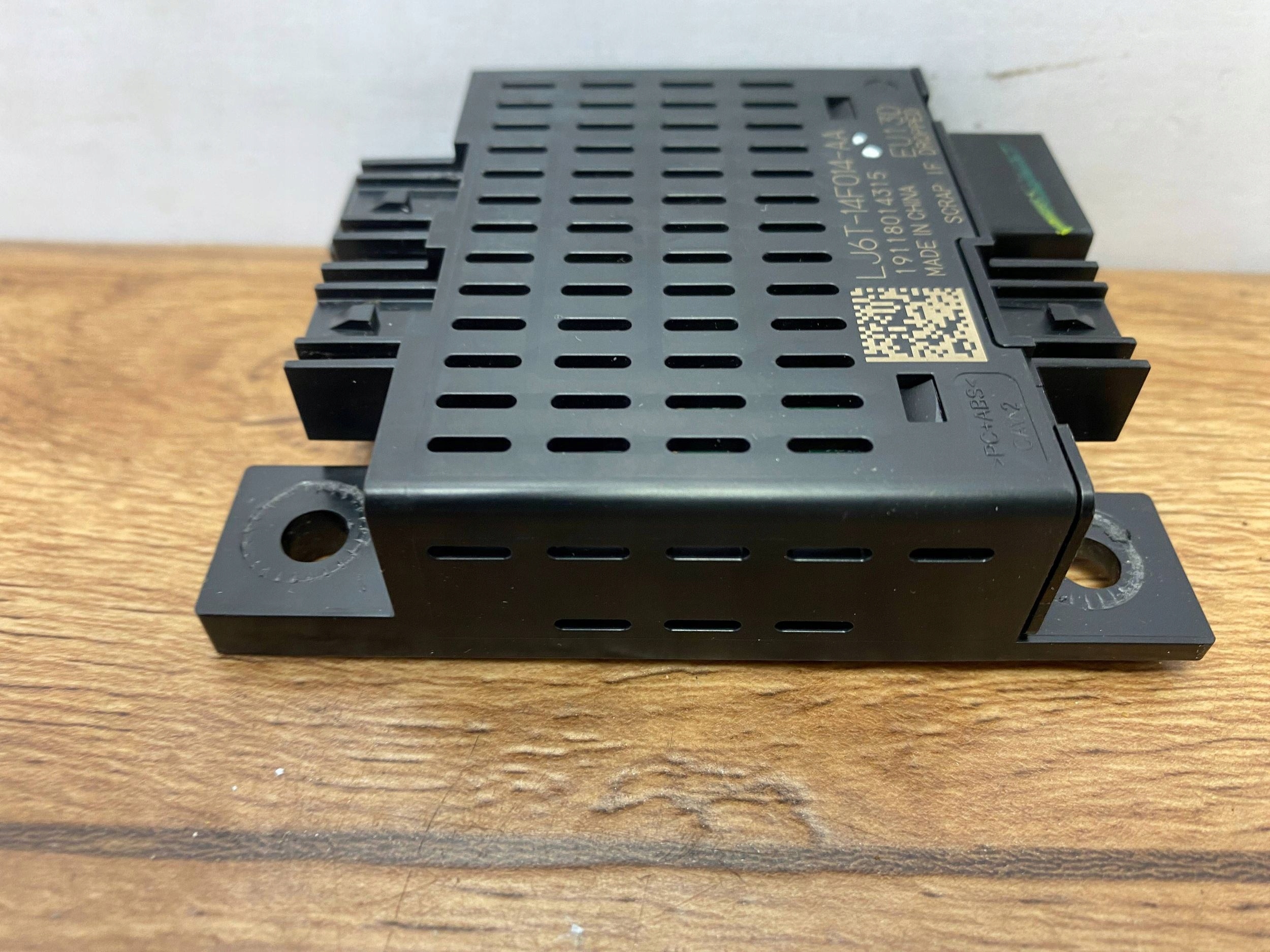 control unit/module USB Ford Escape IV 2020