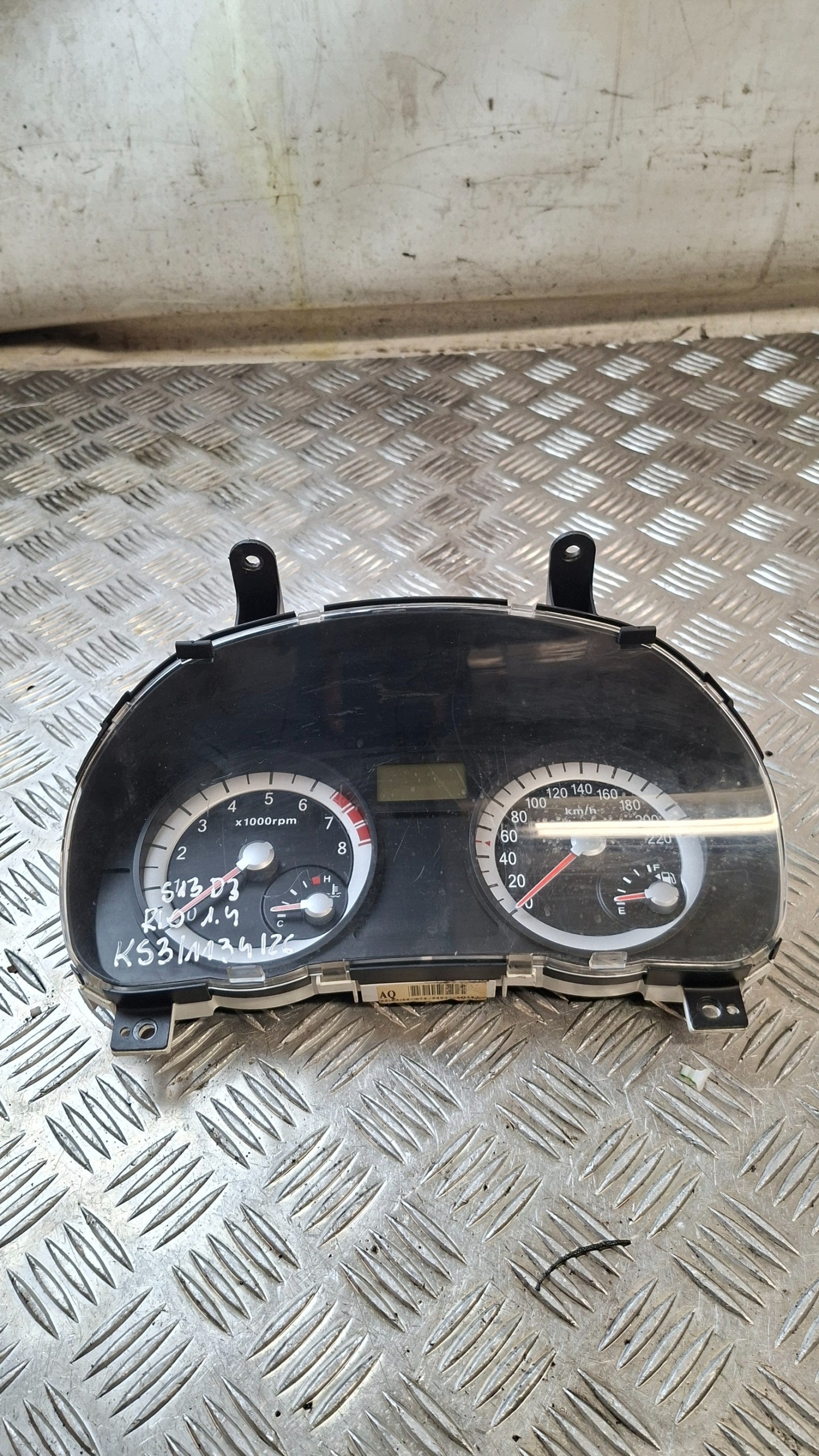 budíky budiky KIA RIO II 1.4