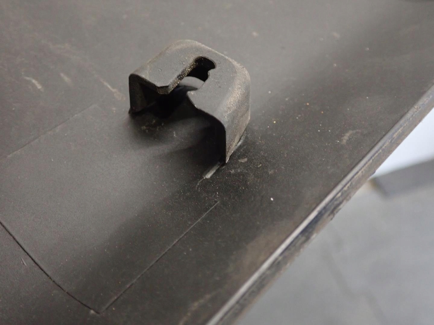 moulding side RENAULT MASTER III MOVANO B 2010