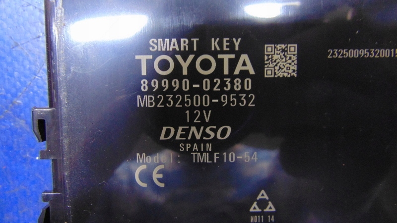 module control unit SMART-KEY 89990-02380 TOYOTA AURIS II 13-18R