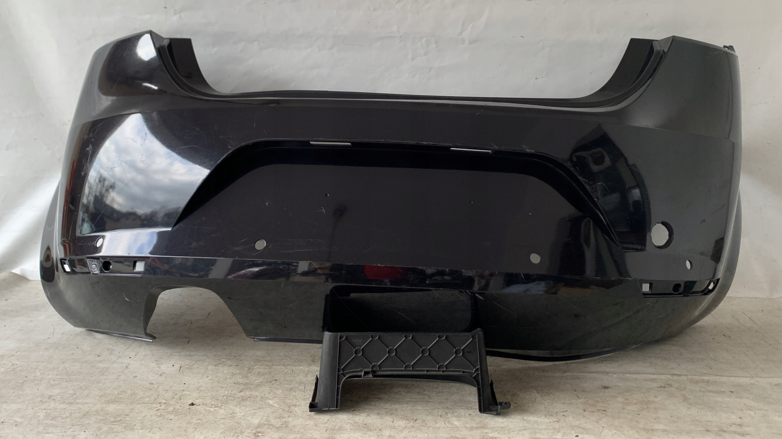 # bumper rear part rear SEAT LEON II 05-08 PDC