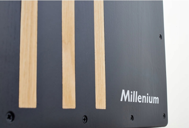 Cajon Millenium BlackBox czarny mat efekt werbla Waga produktu z opakowaniem jednostkowym 5.3 kg