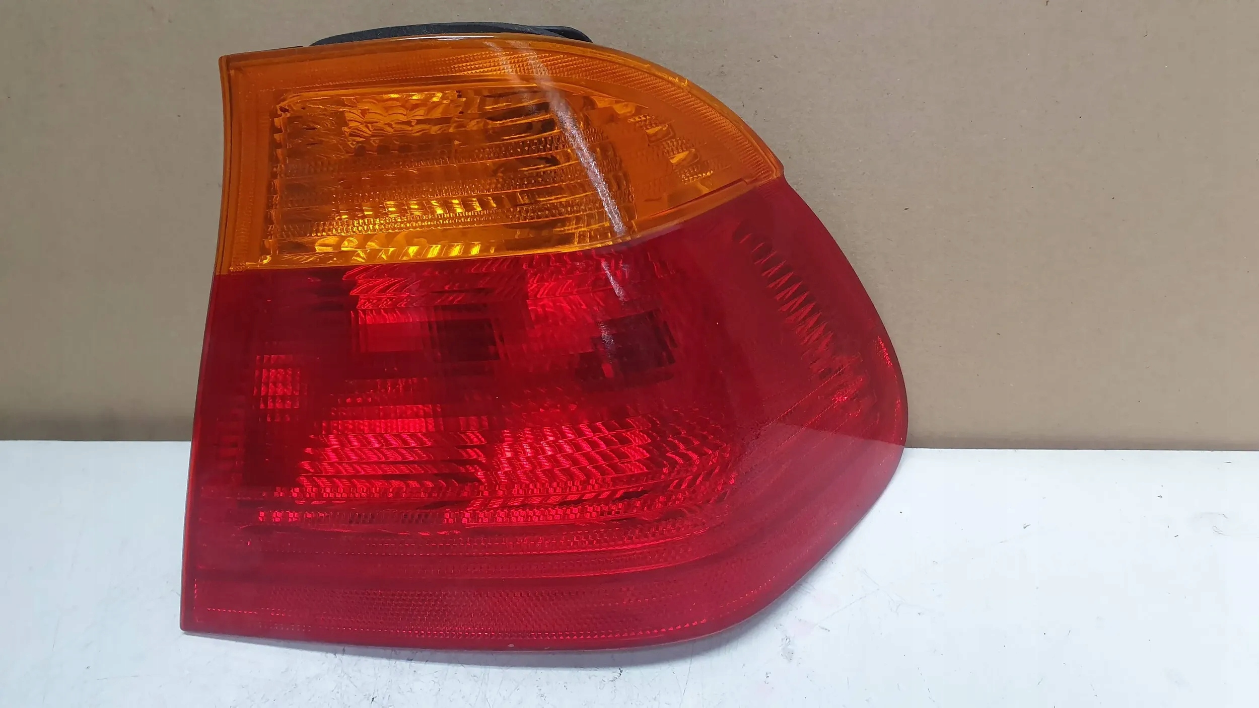 light rear part right 8364922 BMW 3 E46 sedan