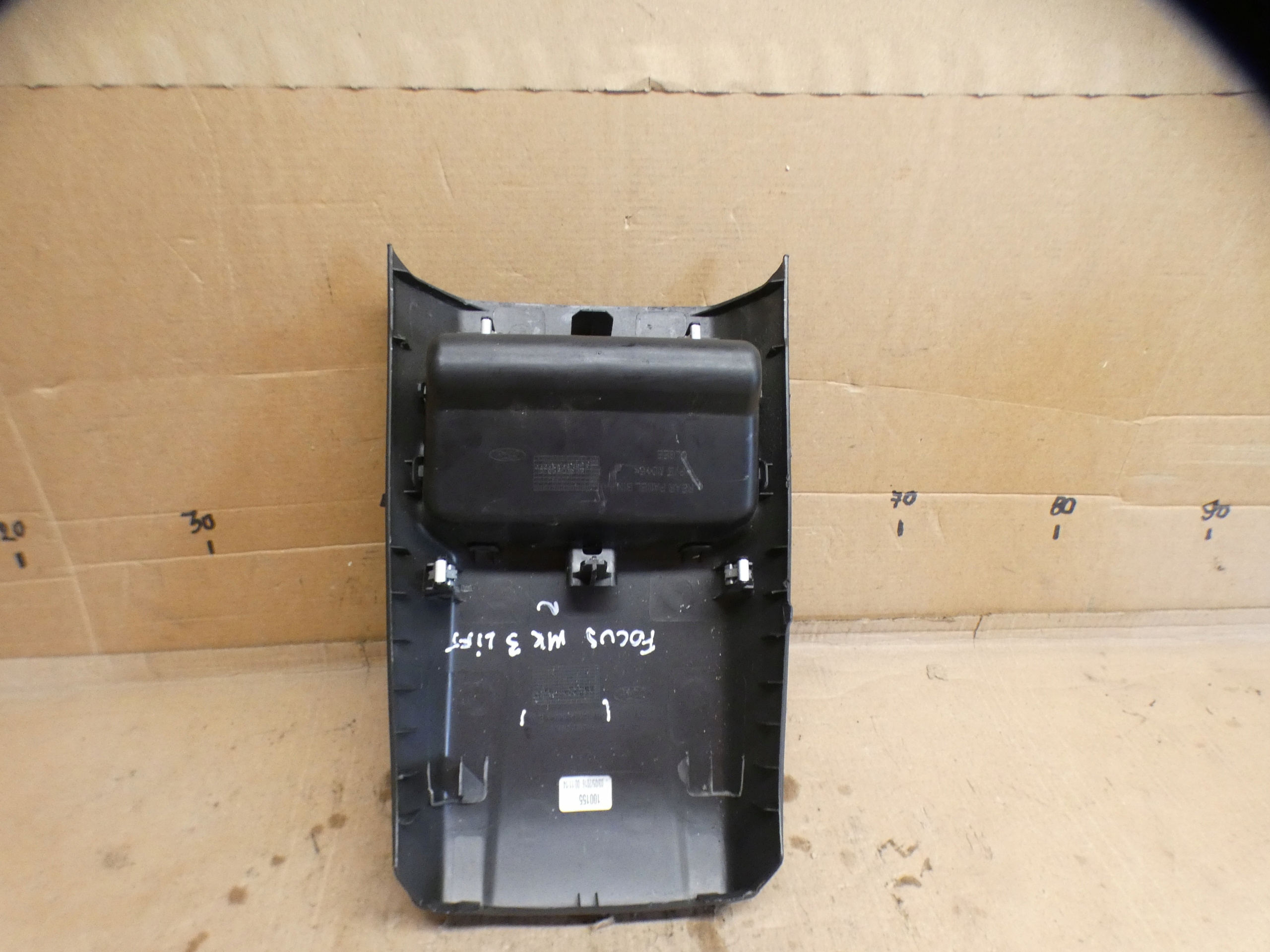 Panel Blende Abdeckung panelu wykonczenia hinten konsole Focus Mk3 F1EB-A043B63