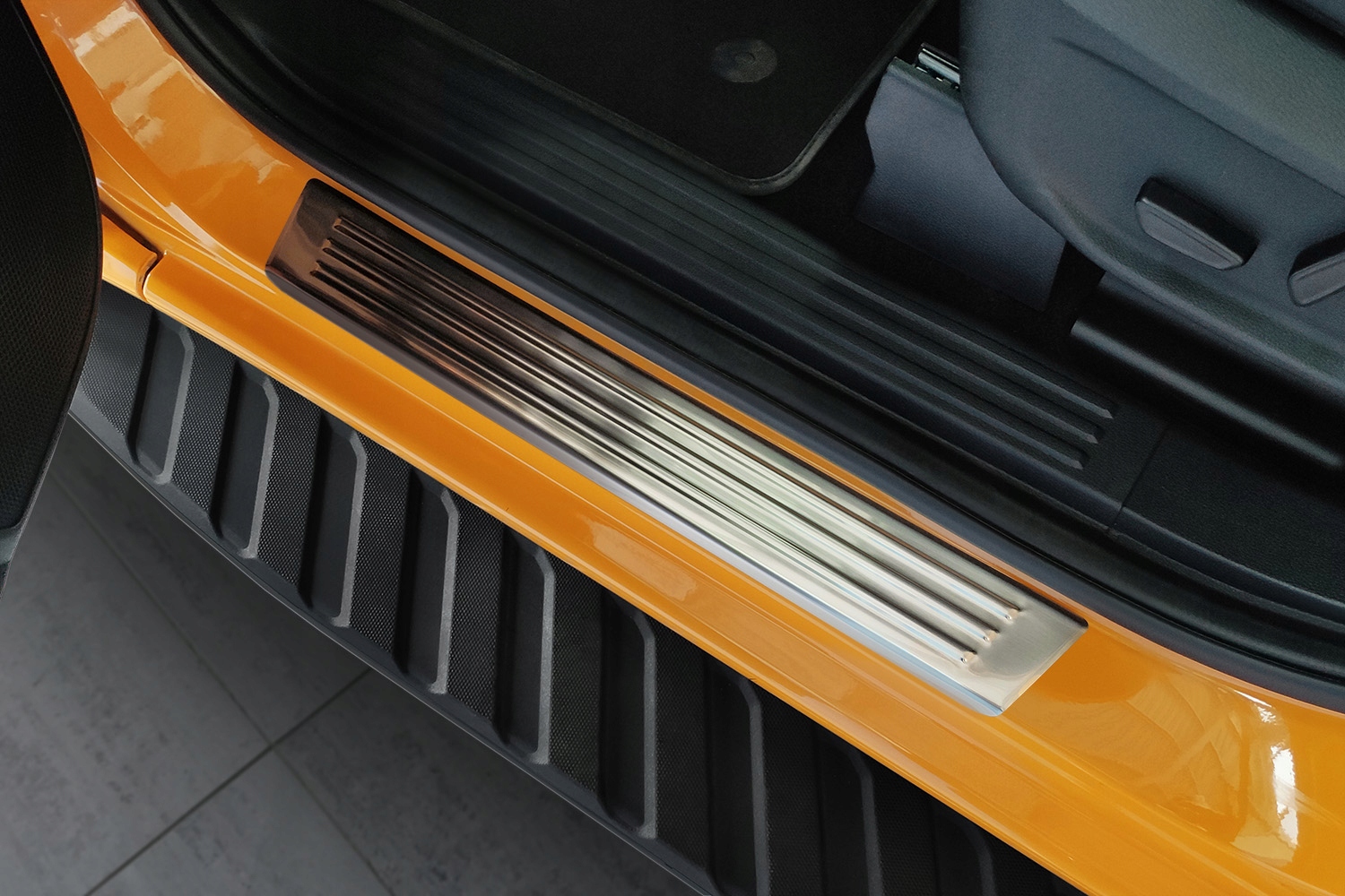 FORD RANGER VI 2022- NAKŁADKI LISTWY PROGOWE PROGI Producent Avisa