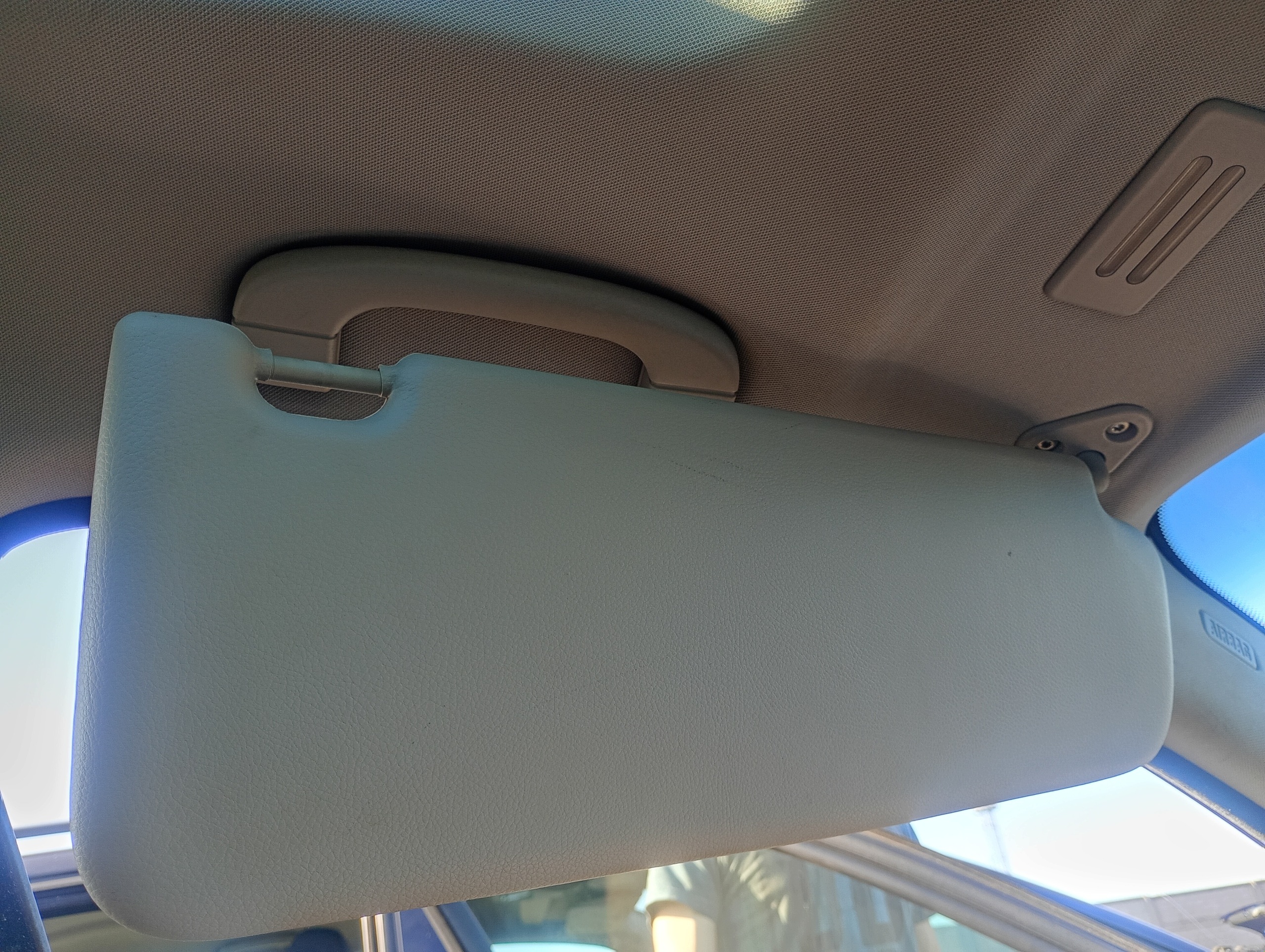 cover PRZECIWSLONECZNA left driver´s visor BMW 3 III E91 06-07