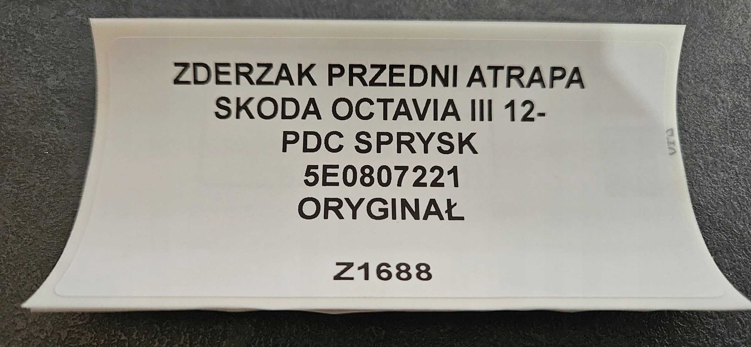 front bumper grille SKODA OCTAVIA III 12- PDC washers original 5E0807221