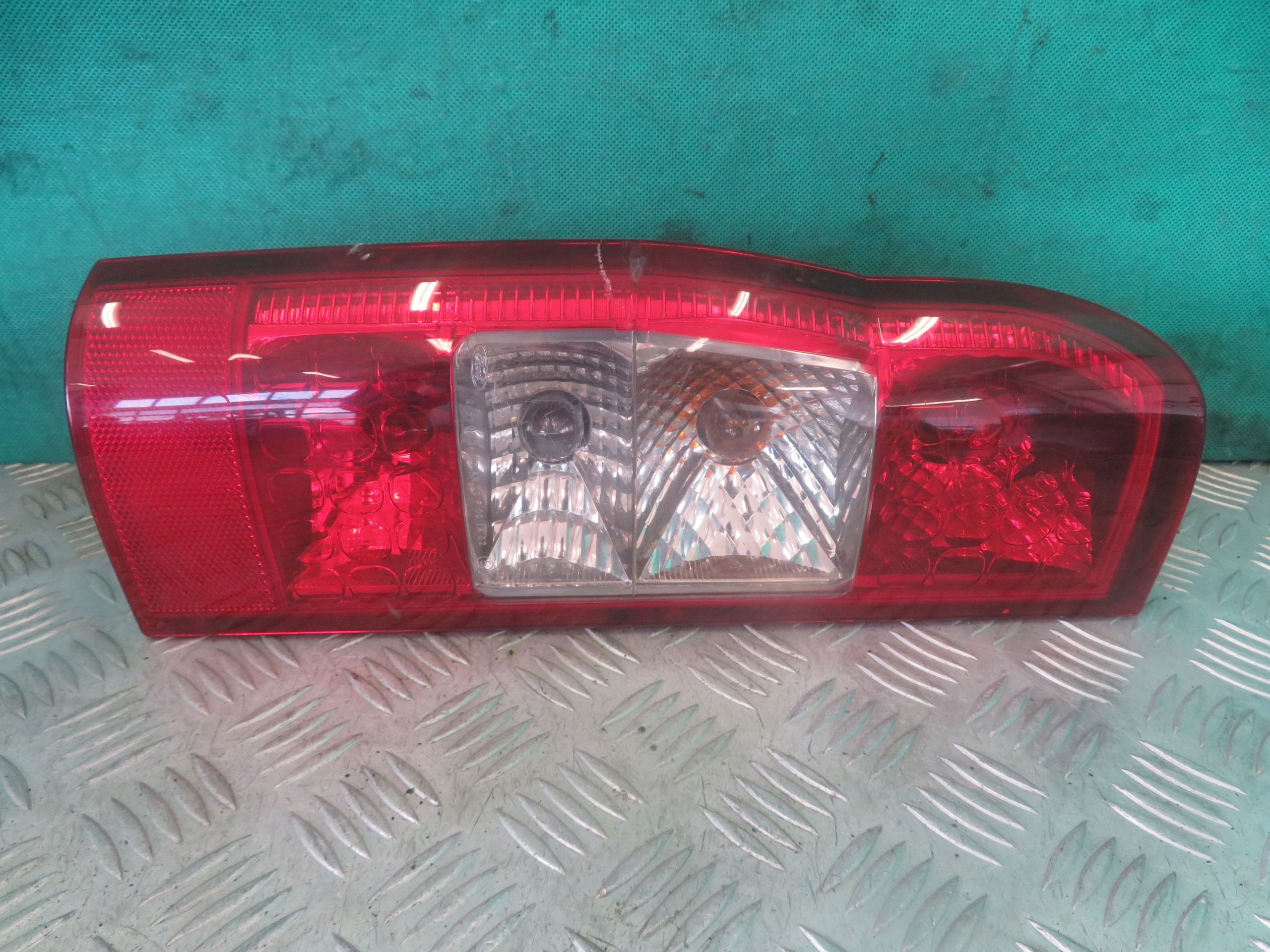 light left rear part FORD TRANSIT 13R 6C11-13405