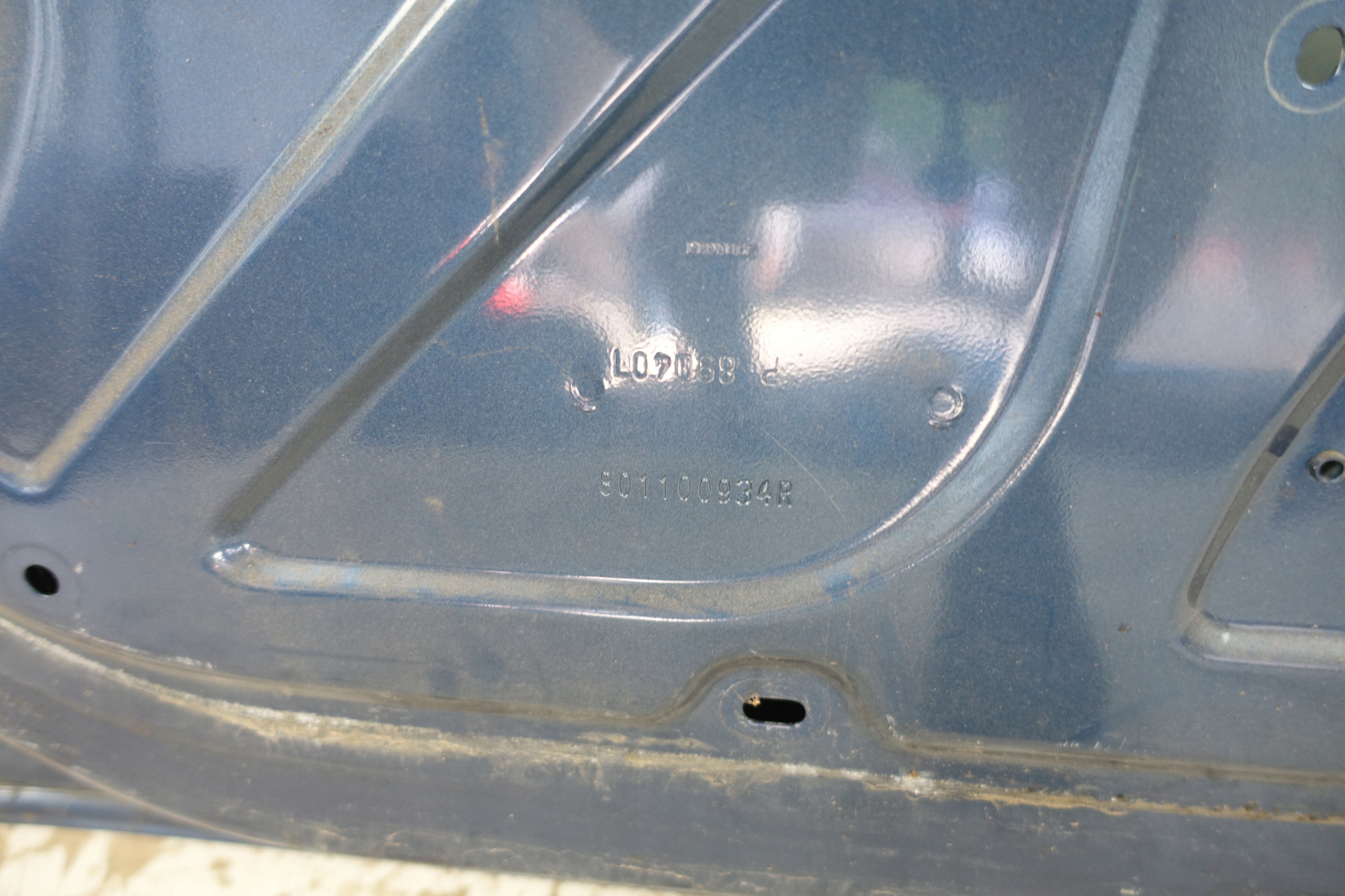 RENAULT TRAFIC III 2014- door front right front 806747016R