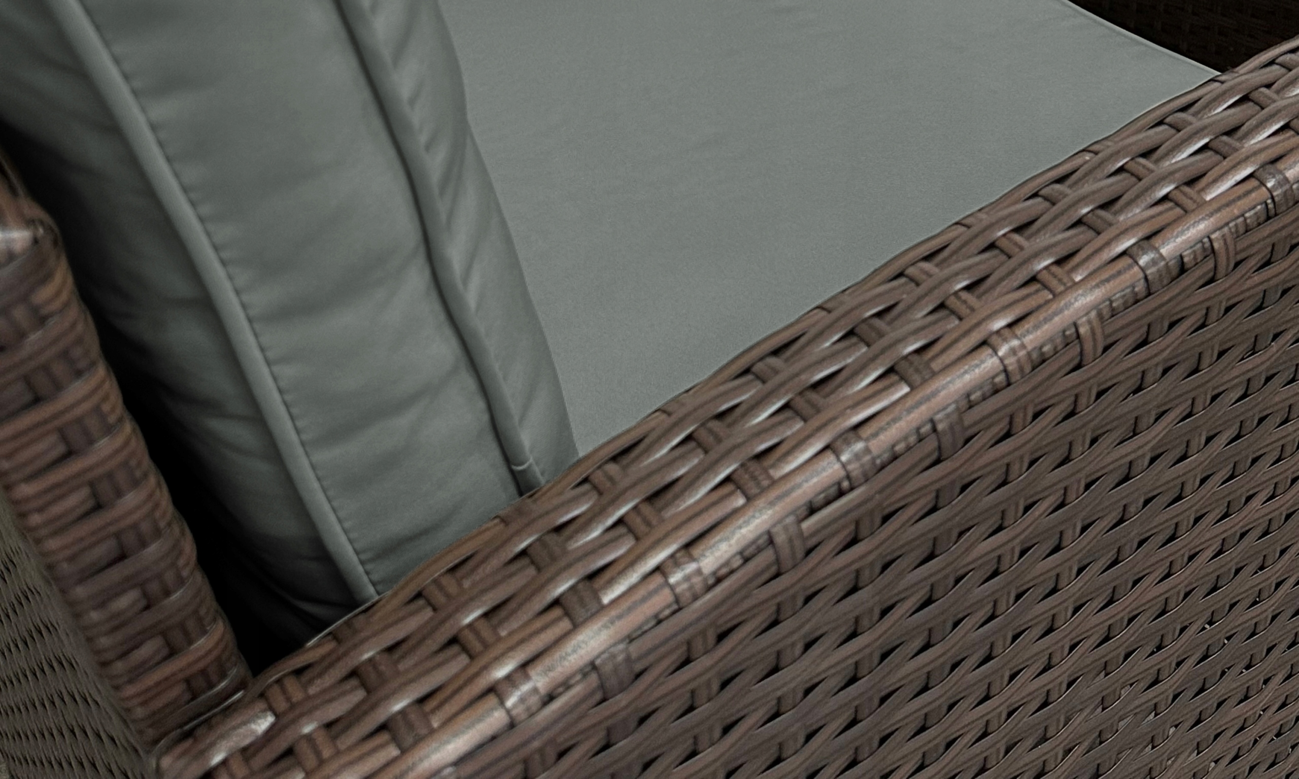 ZESTAW MEBLI OGRODOWYCH MTG SFS020 MEBLE OGRODOWE TECHNORATTAN BRĄZ Producent MTG Trade Group