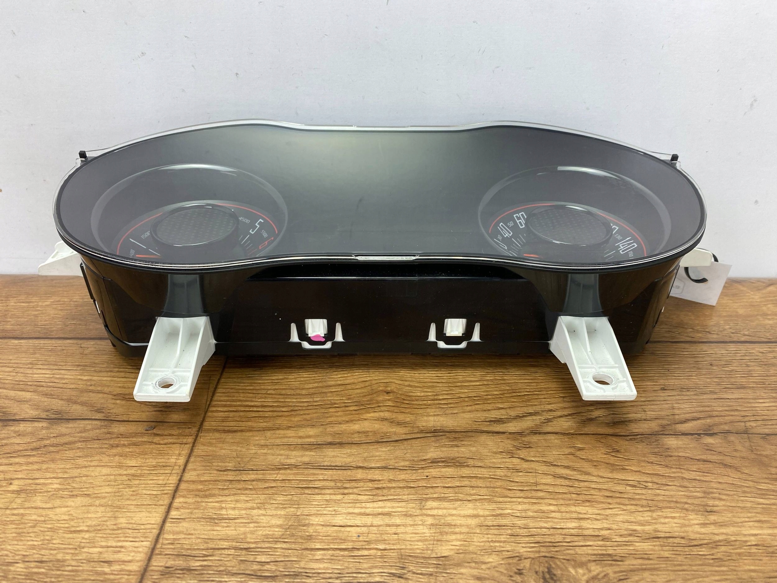 dials Dodge Challenger 2015+