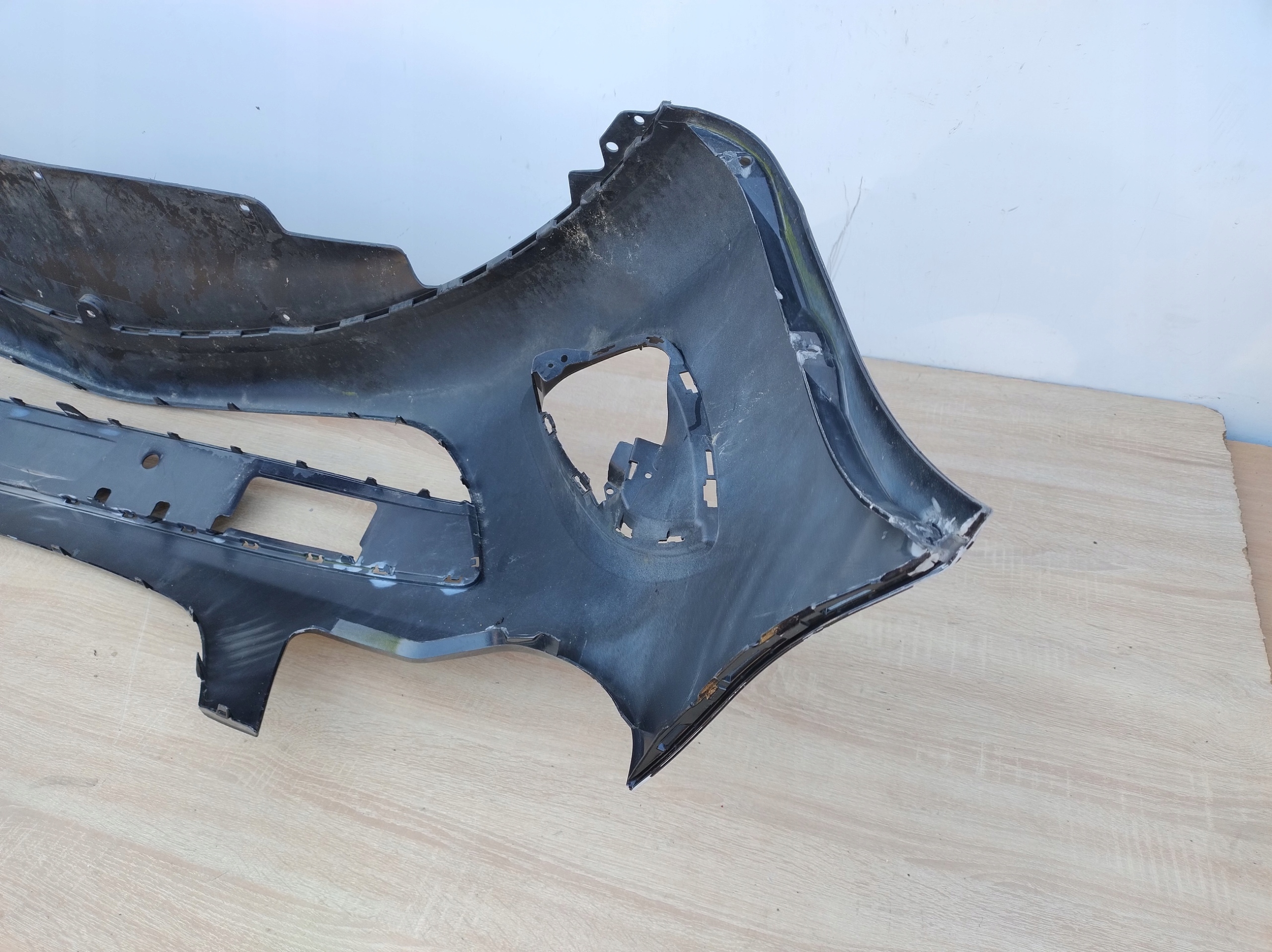 OPEL CORSA D FL nárazník předek originál 13285996