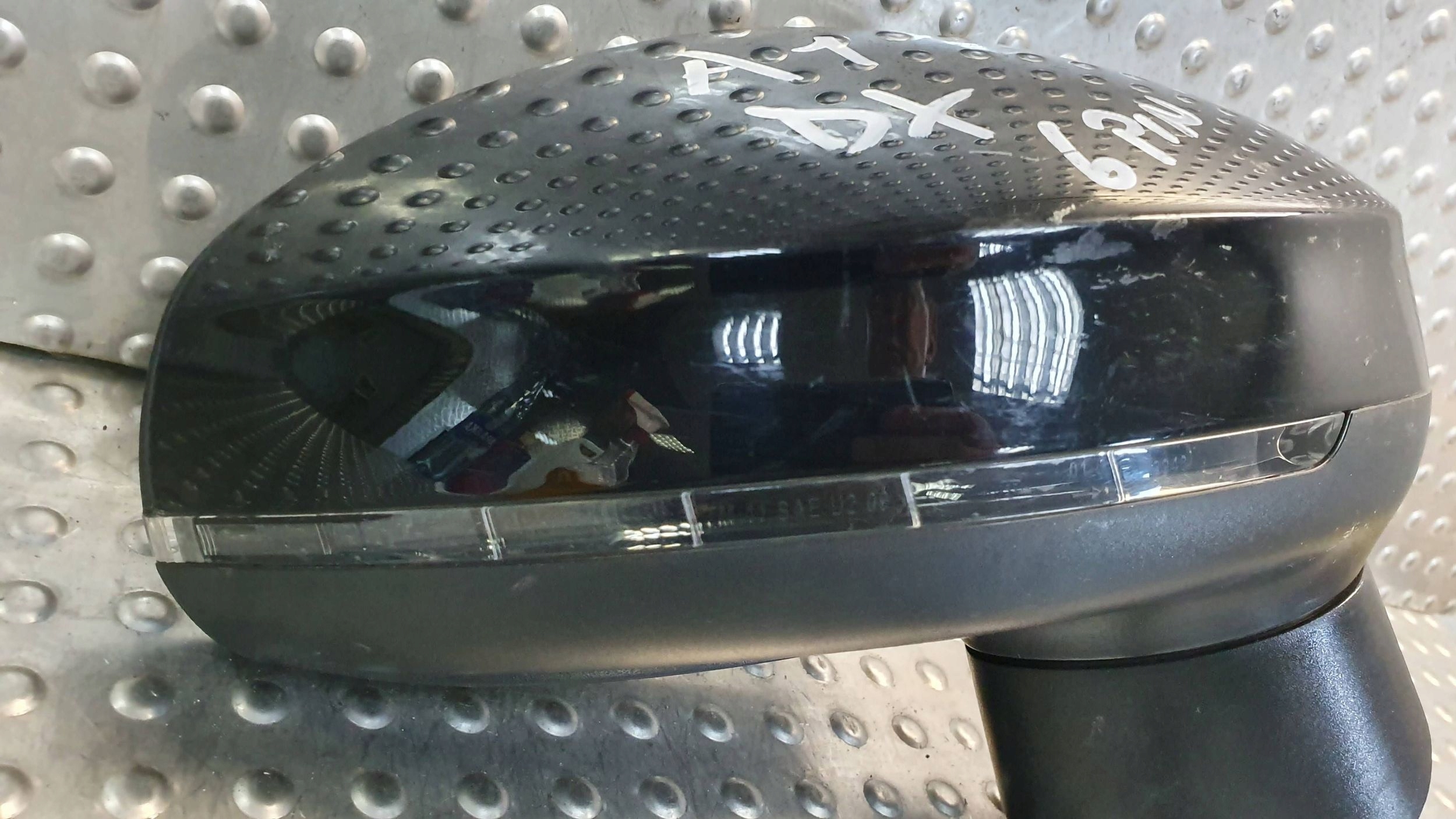 mirror right AUDI A1 6 PIN 10