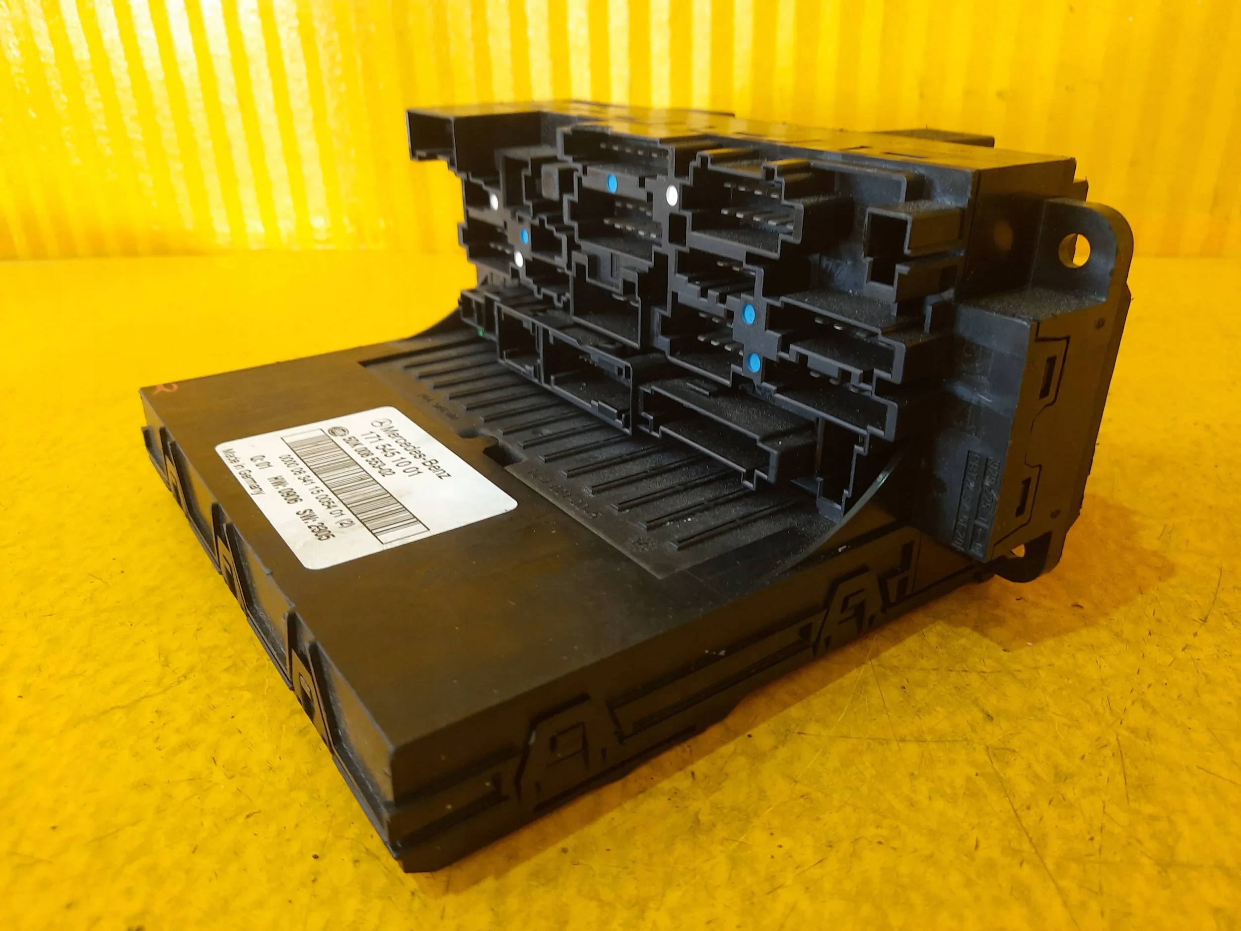 Mercedes SLK R171 MODUŁ SAM 1715451001 Typ samochodu Samochody osobowe