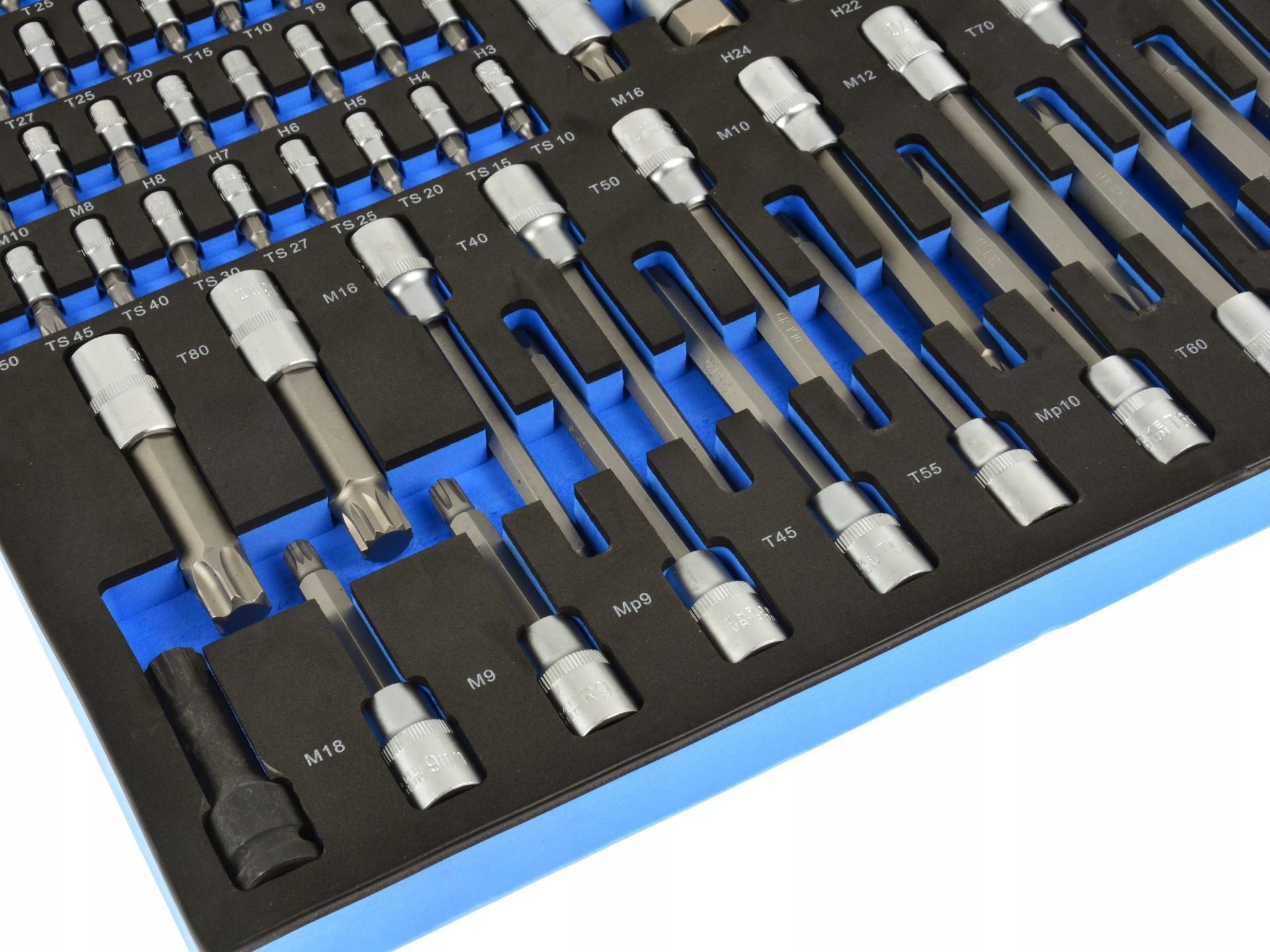 WKŁAD Z NASADKAMI TRZPIENIOWYMI TORX SPLINE IMBUS GEKO G10833B Kod producenta G10833B