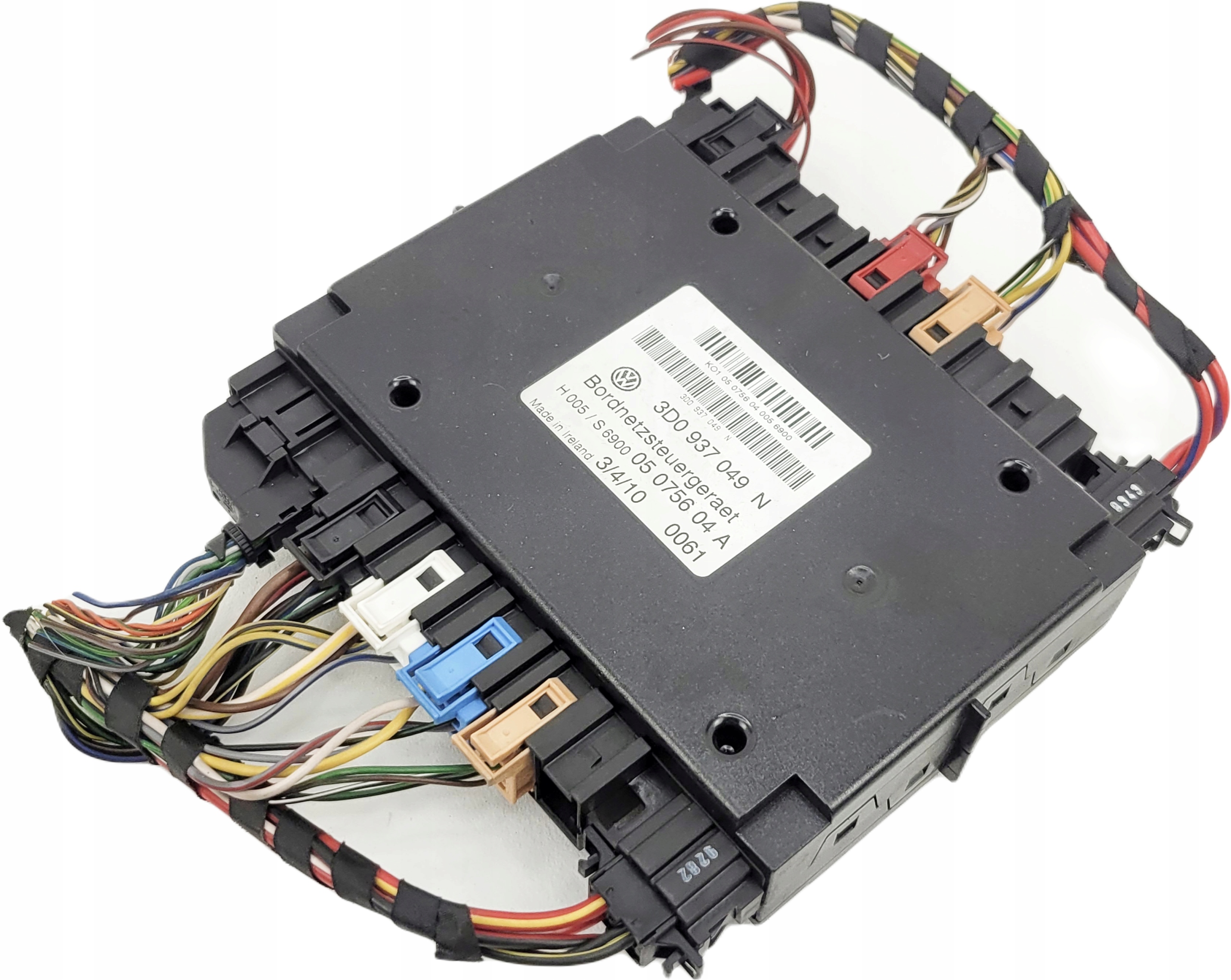 VW PHAETON and LIFT module control unit 3D0937049N