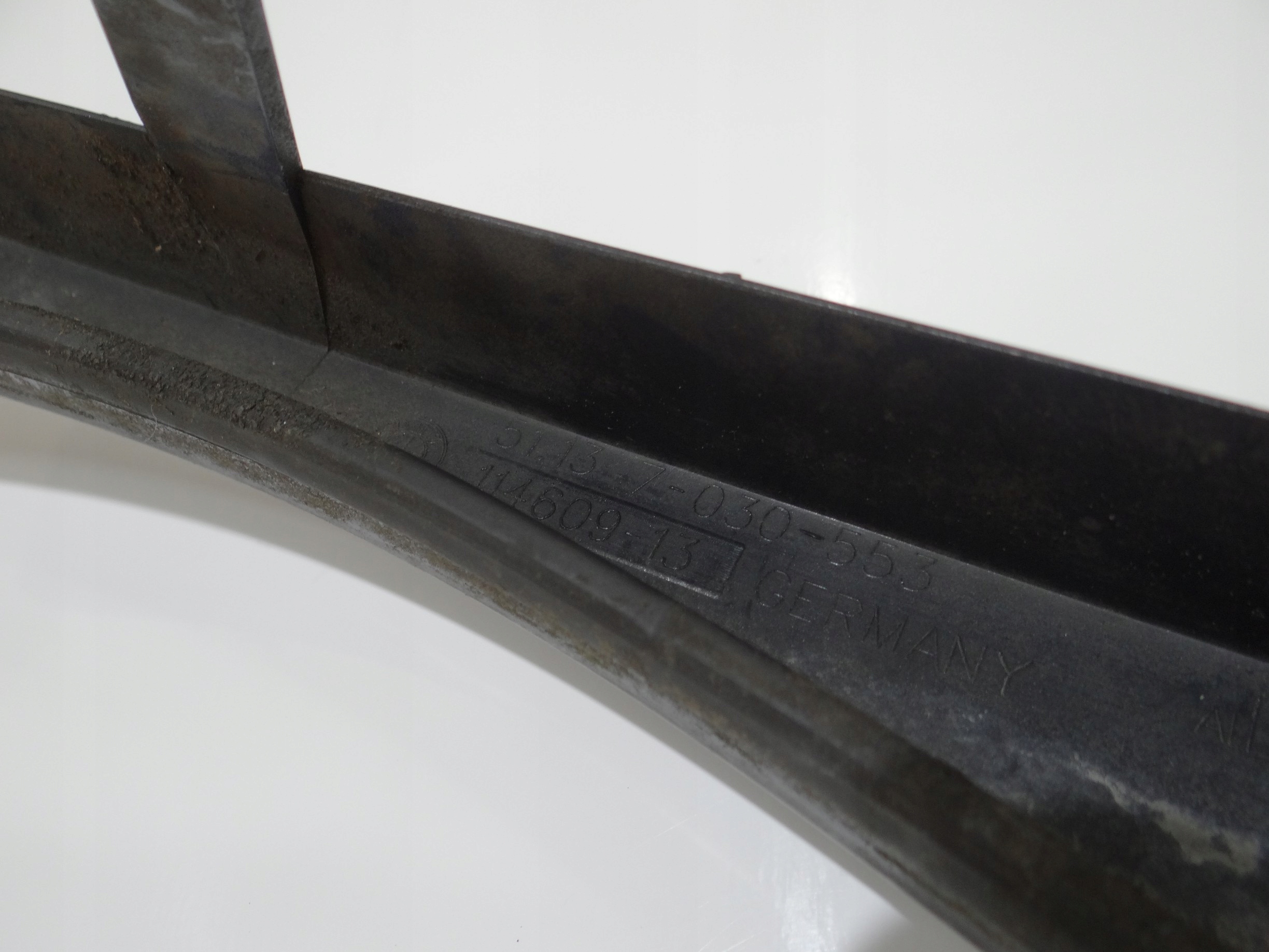 moulding below LAMPE left front BMW E46 LCI 7030553 372/5