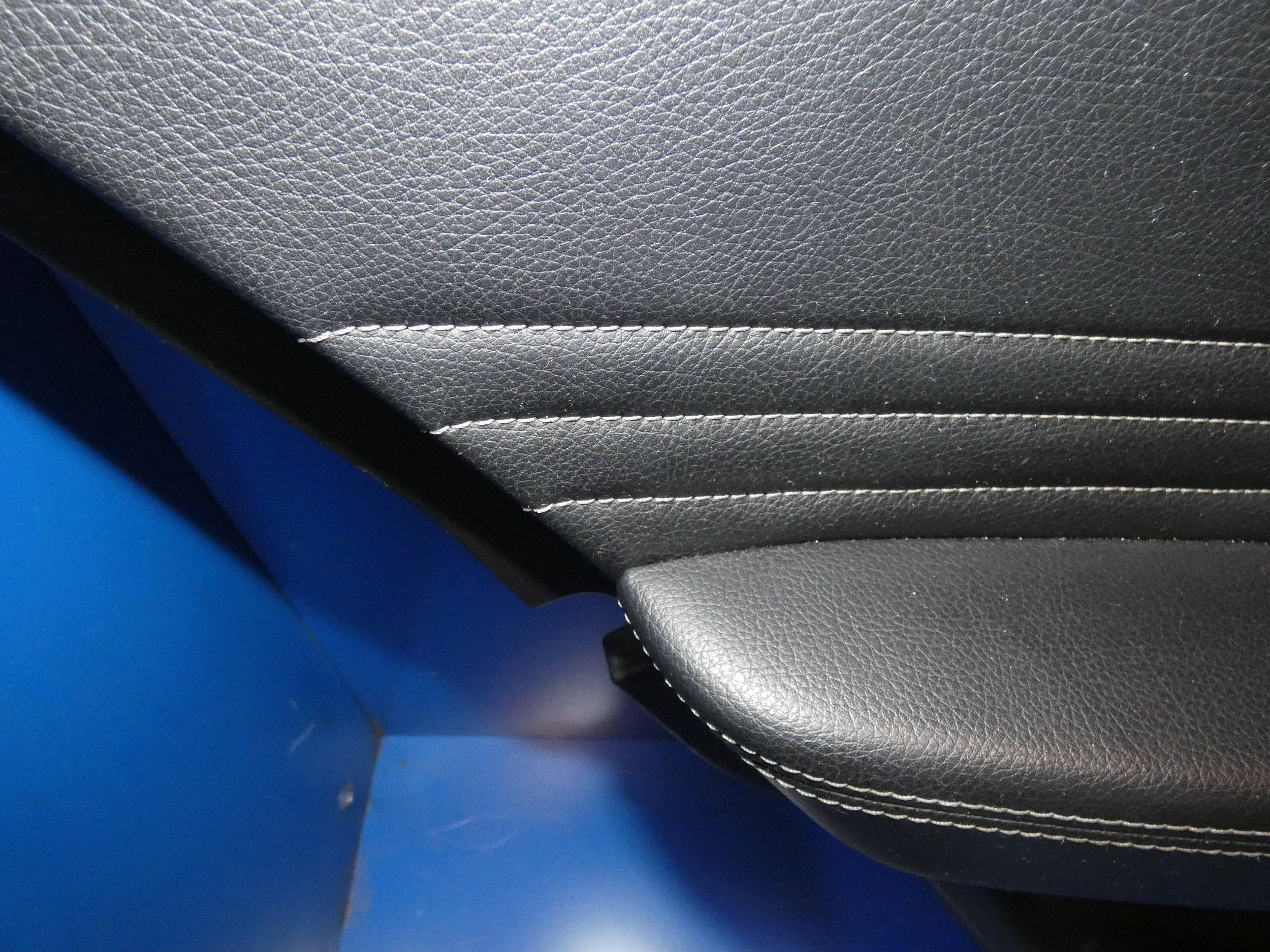 MERCEDES ML W166 AMG side upholstery door left rear part