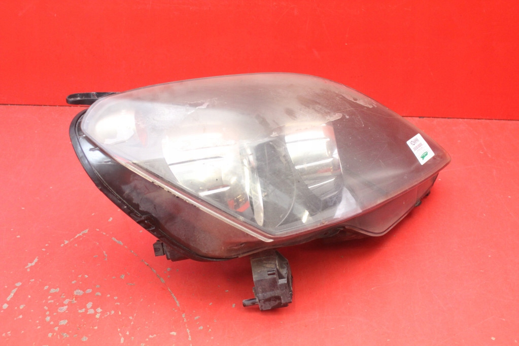 REFLEKTOR right light front EU 0301214202 OPEL ZAFIRA B 05-10
