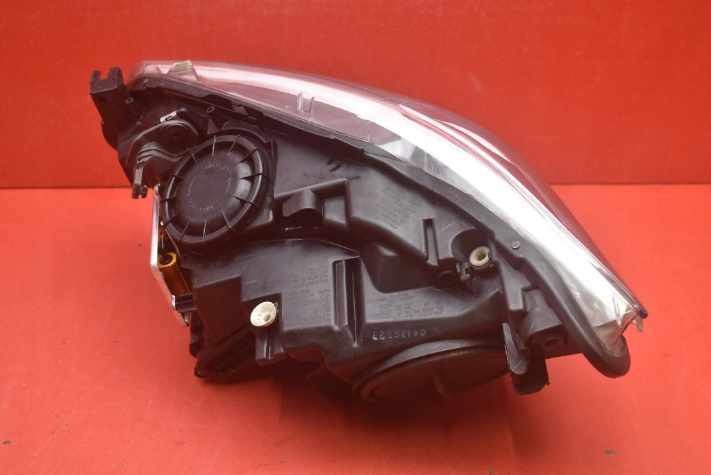 REFLEKTOR right light front lens LED EU BMW F20 11-15