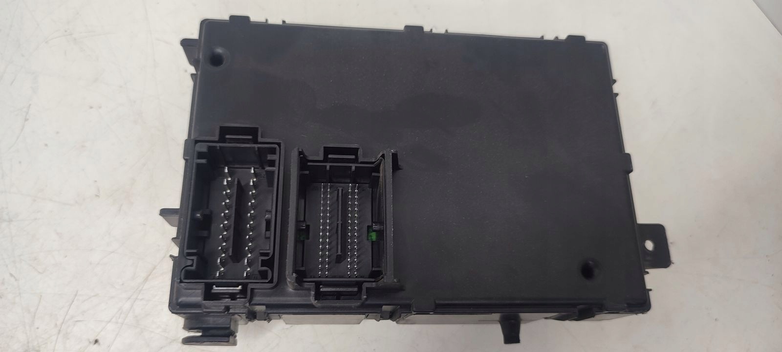 Module fusibles Opel Meriva B 1,4TB 16V