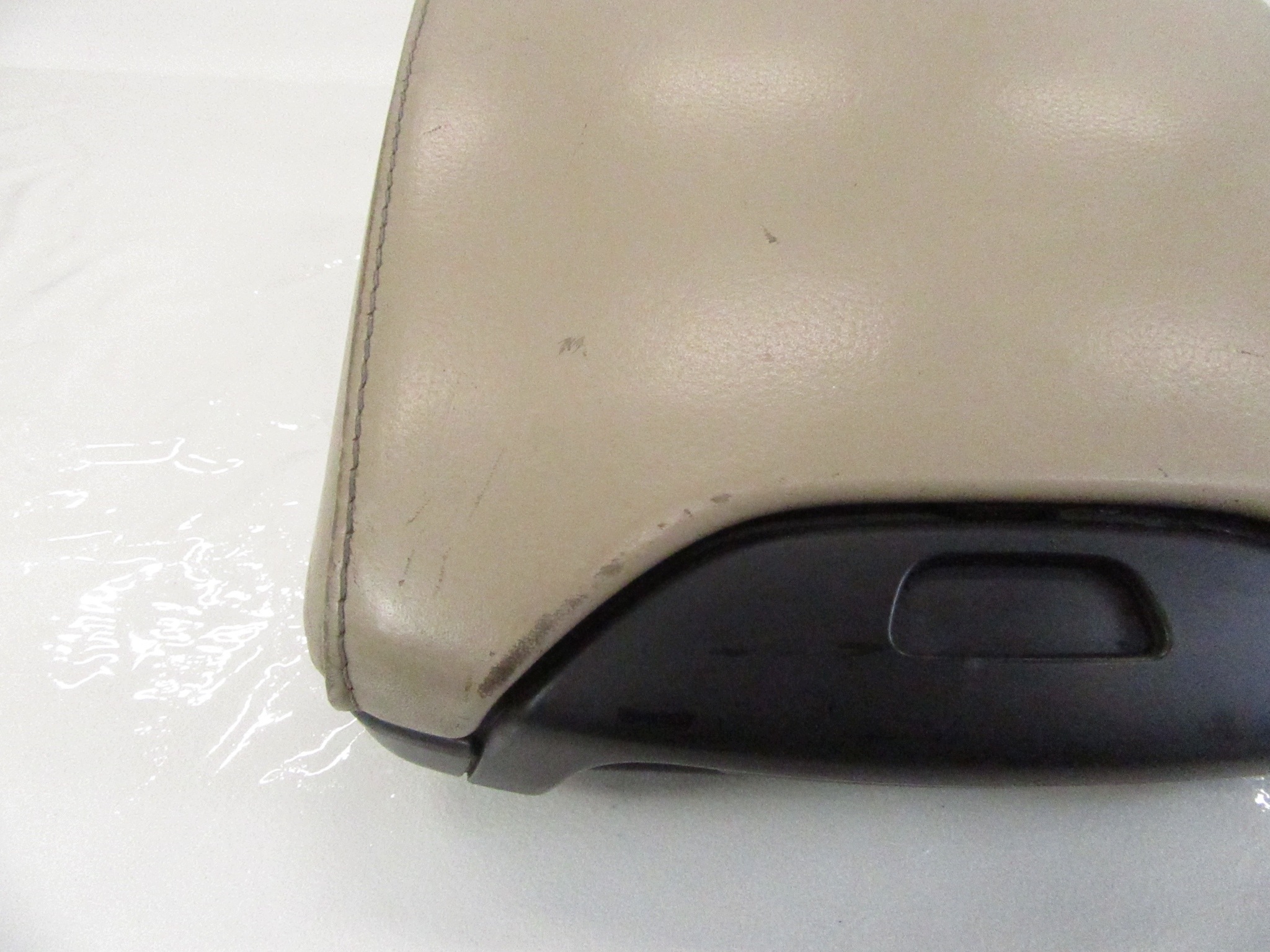 armrest front BMW E53 X5 leather EUROPA