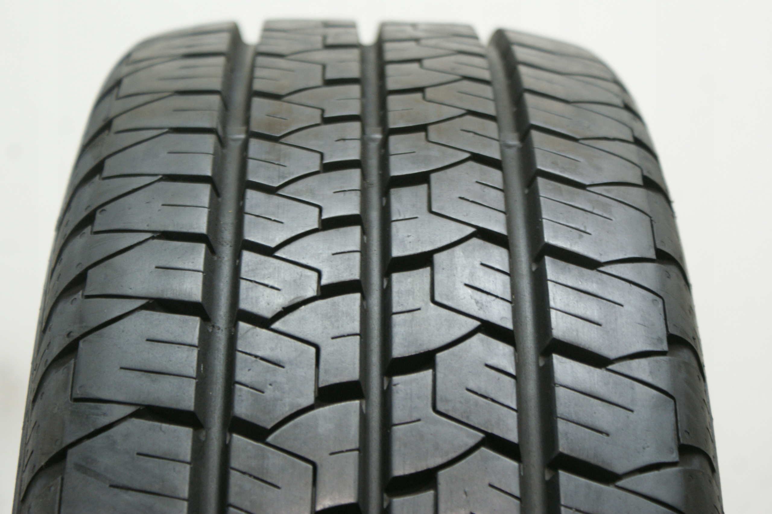215/70R15C BARUM VANIS , 9,3mm