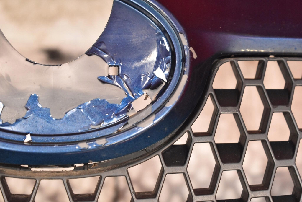 bumper front front 8P4 TOYOTA YARIS 2 II 05-09