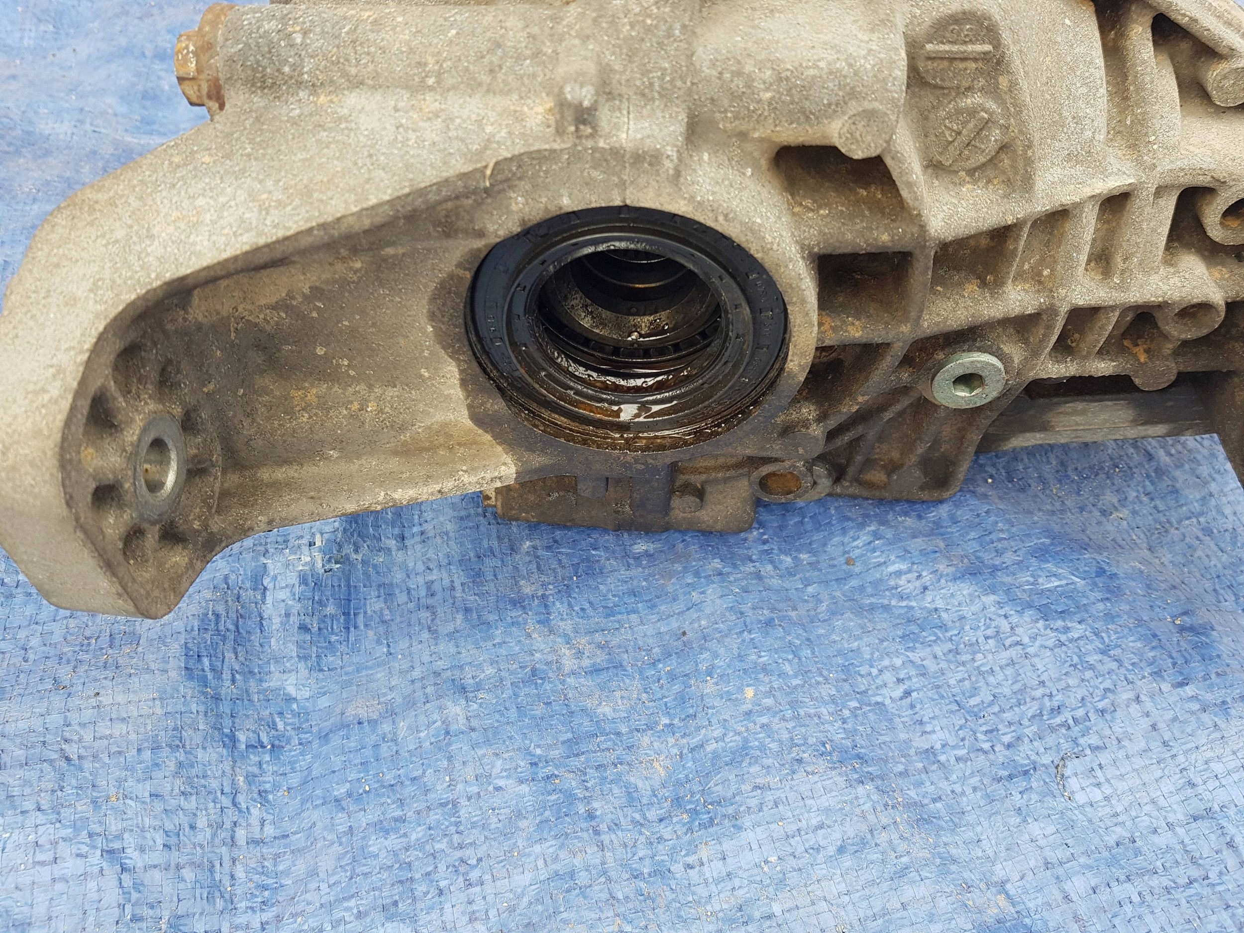 MERCEDES GL X164 ML W164 3.09 differential diff differential rear part Z blocking
