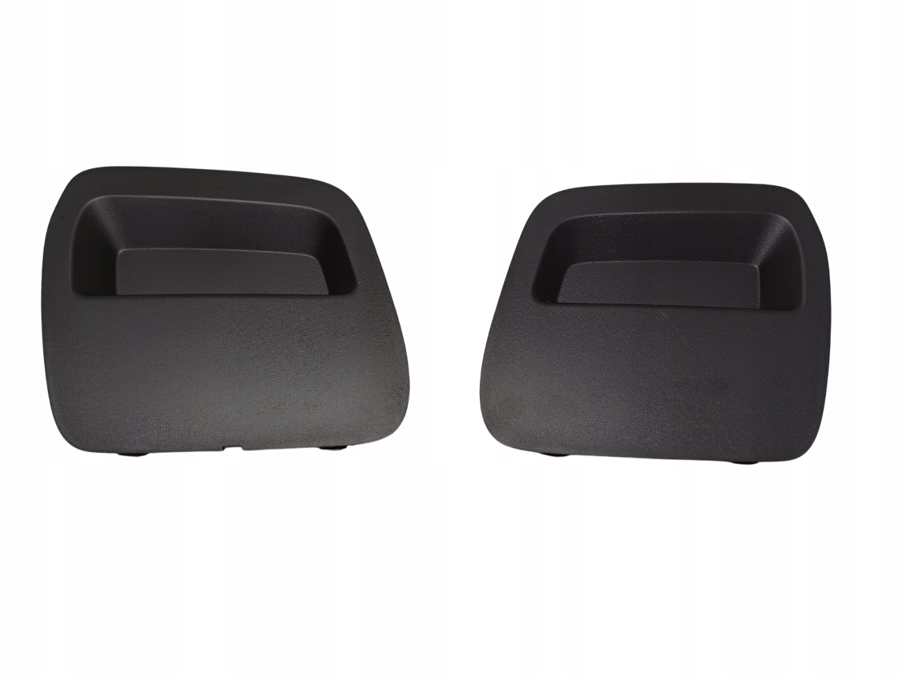 DACIA DUSTER 2 II 17- ZAŚLEPKA PRAWA LEWA PRZEDNIA 511803252R 511802392R