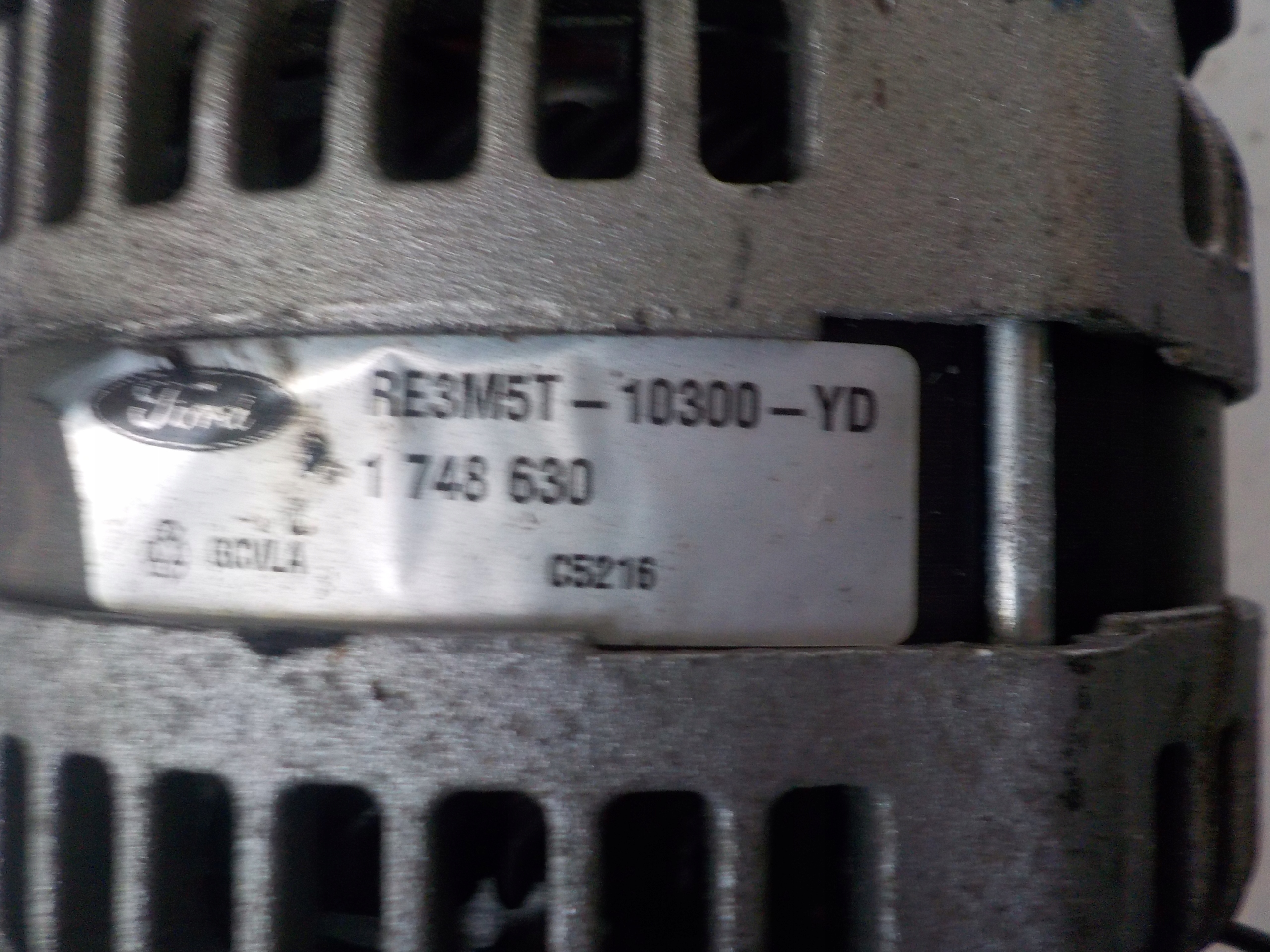 FORD FOCUS II ALTERNATOR 3M5T-10300-YD