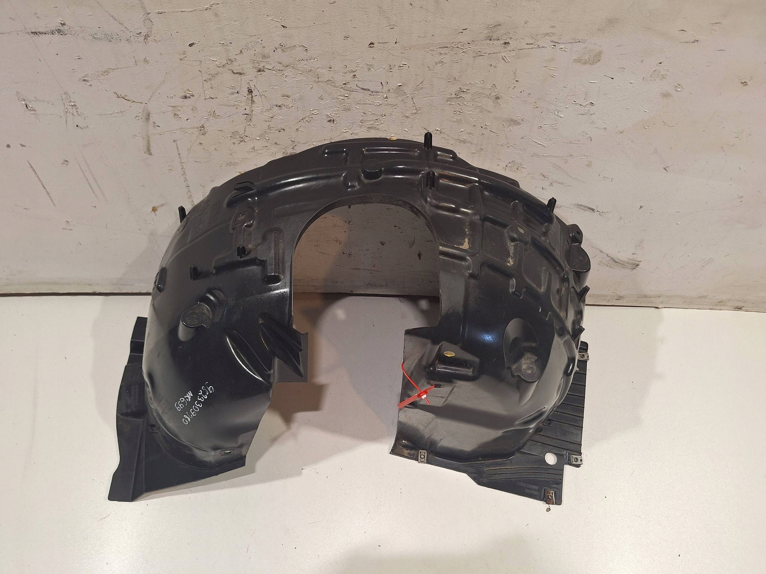 mudguard front left 9827216480 PEUGEOT 208 II 19