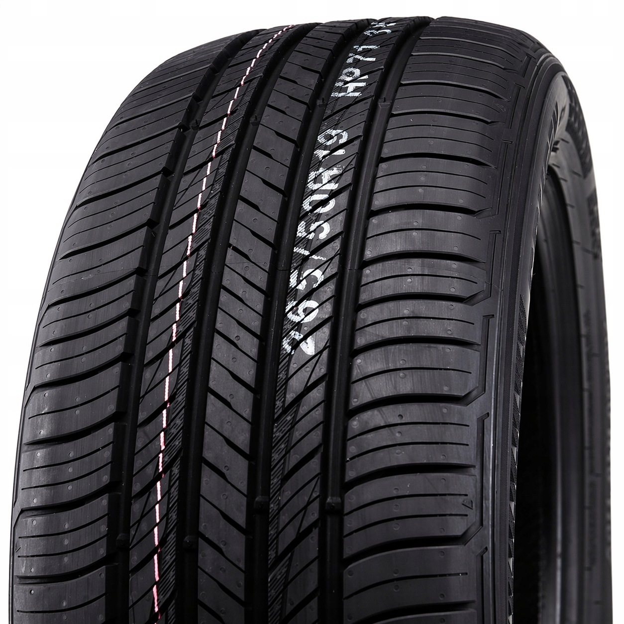 1x Letní Pneumatika 235/45R19 Kumho Crugen HP71 95H