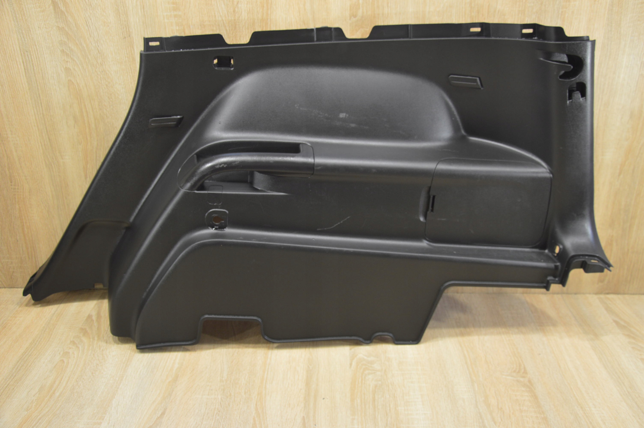 БЕКОН БАГАЖНИКА ПРАВЫЙ CHEVROLET ORLANDO