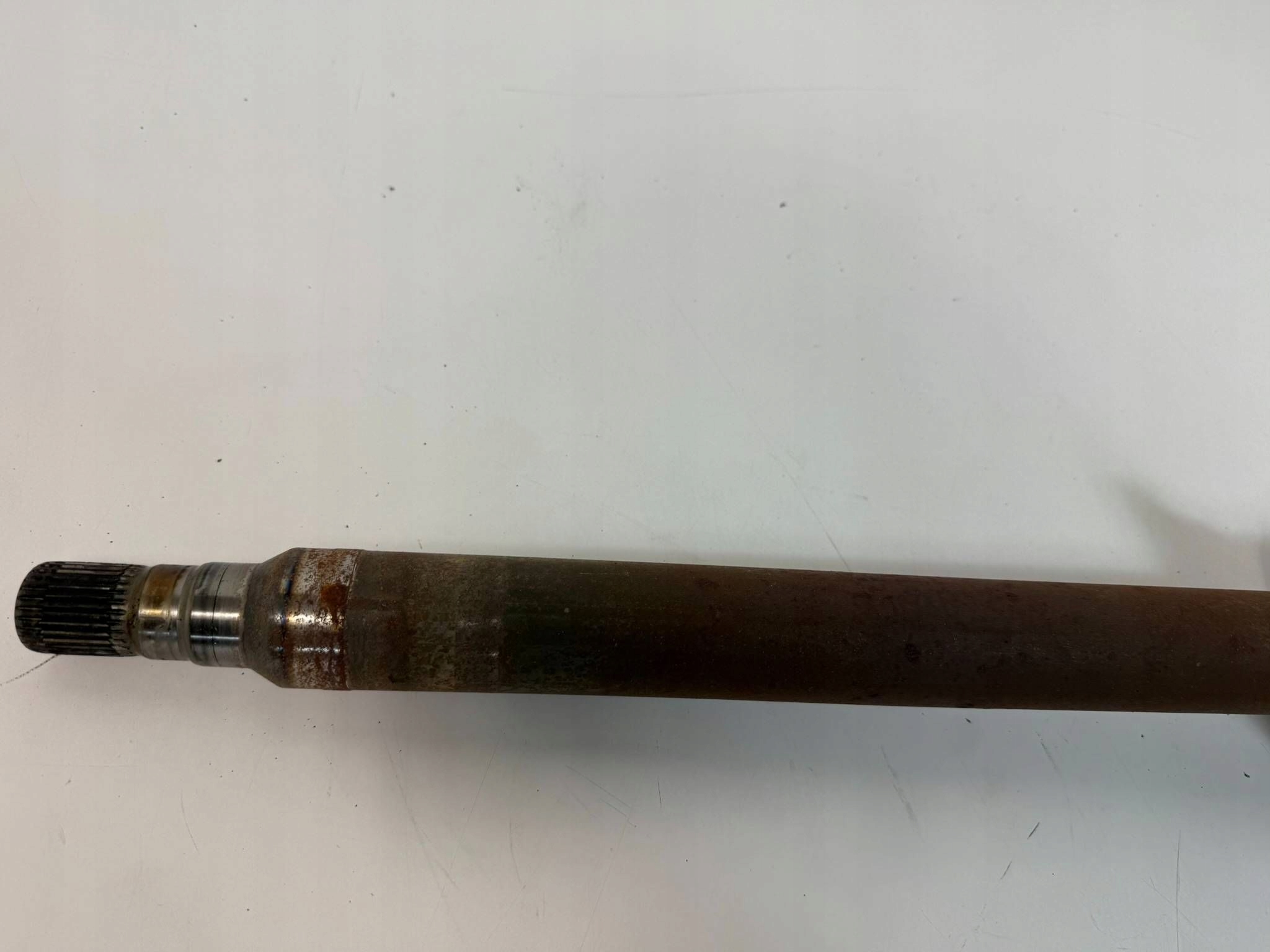 Volvo V60 2022 right side semi-axis front 32349294