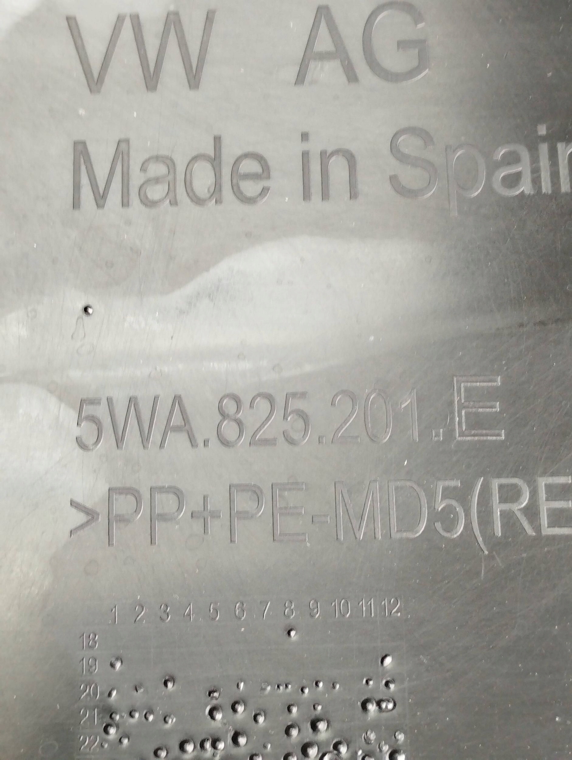 Seat Leon IV 2024 cover chassis left 5WA825201E