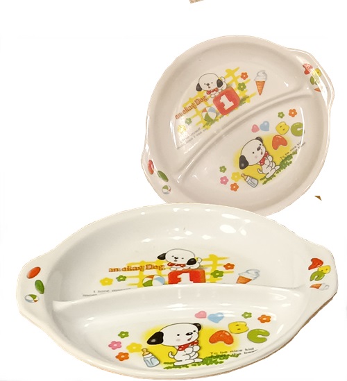

Talerzyk dzielony dla dzieci 19cm. Ładny