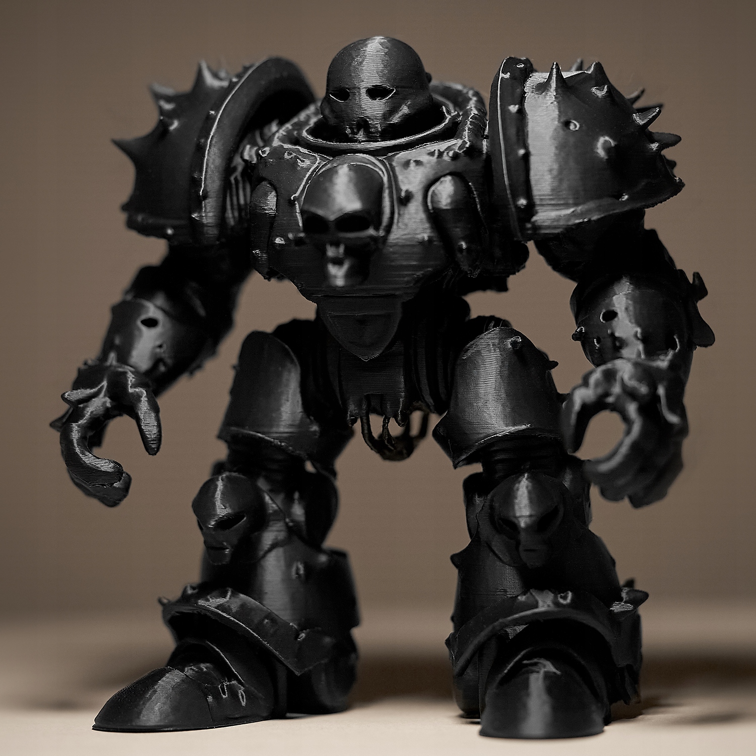 Bojový robot Armor Mech Dekorativní figurka 13 cm