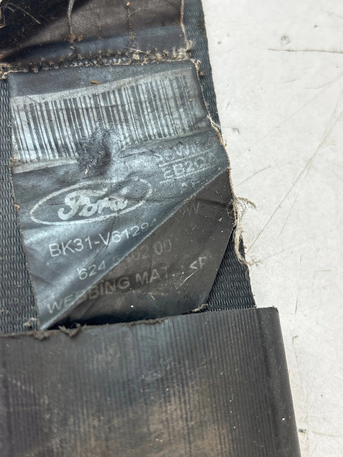 tension belt safety front front left Ford Transit MK8