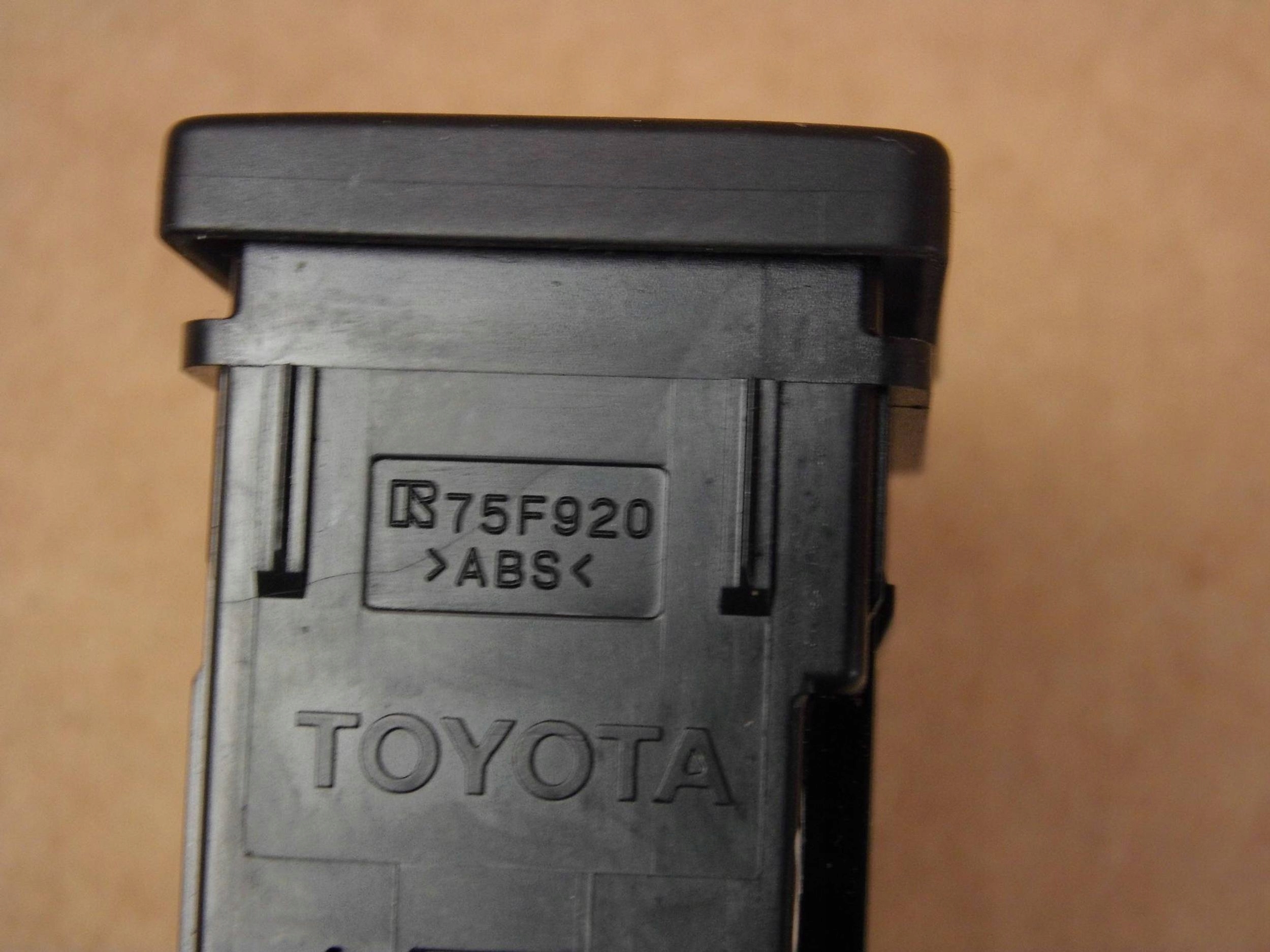 Toyota RAV4 IV button switch SPORT 75F920 84970-42020